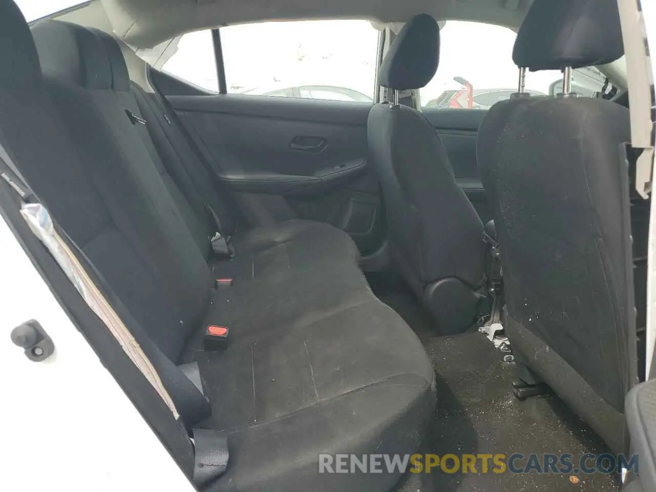 10 fotografías del automóvil dañado 3N1AB8BV5RY298704 NISSAN SENTRA 2024