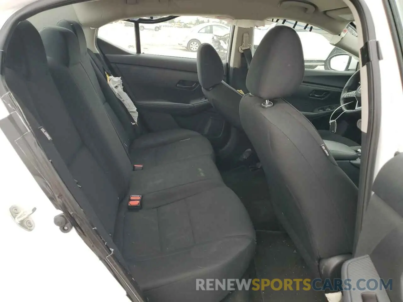 10 fotografías del automóvil dañado 3N1AB8BV6RY216799 NISSAN SENTRA 2024
