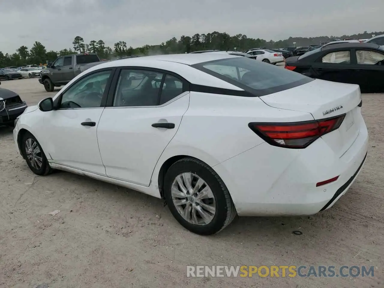 2 fotografías del automóvil dañado 3N1AB8BV6RY216799 NISSAN SENTRA 2024