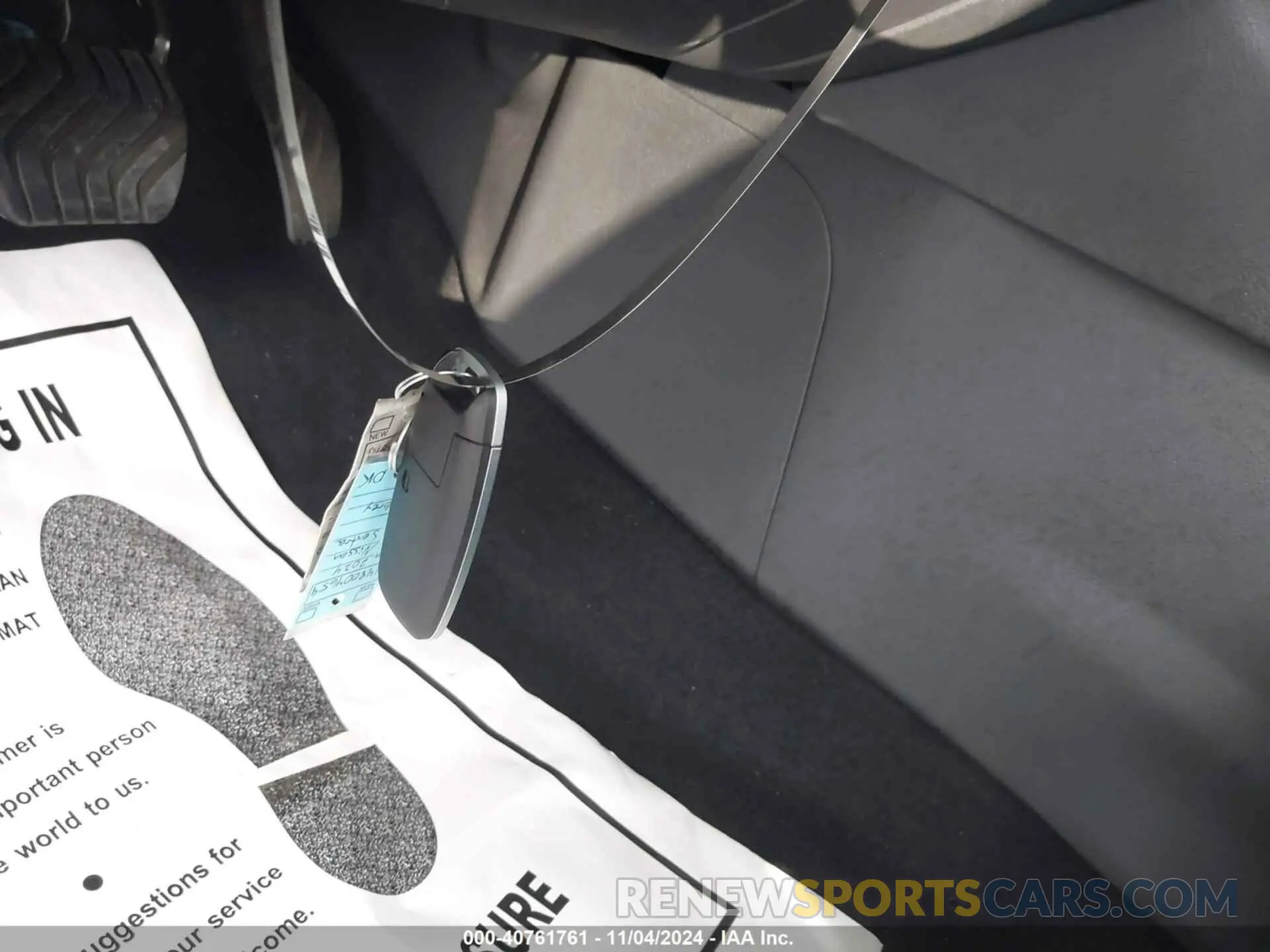 11 fotografías del automóvil dañado 3N1AB8BV6RY282169 NISSAN SENTRA 2024