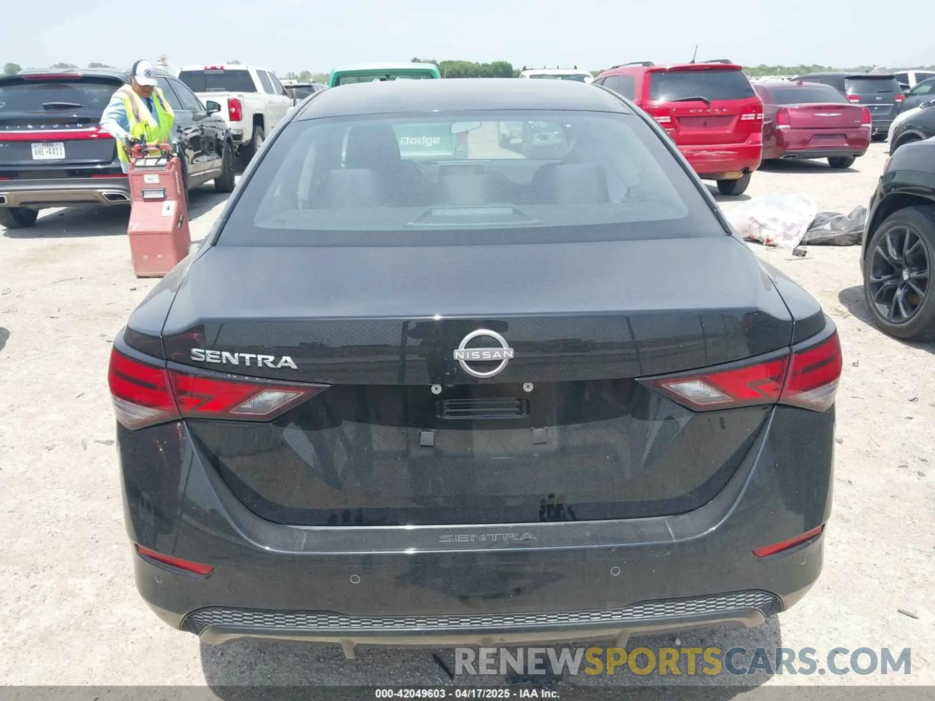 16 fotografías del automóvil dañado 3N1AB8BV7RY201065 NISSAN SENTRA 2024
