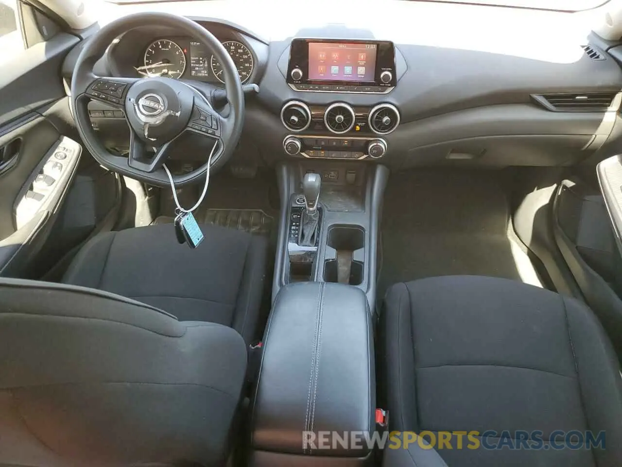8 fotografías del automóvil dañado 3N1AB8BV7RY296646 NISSAN SENTRA 2024