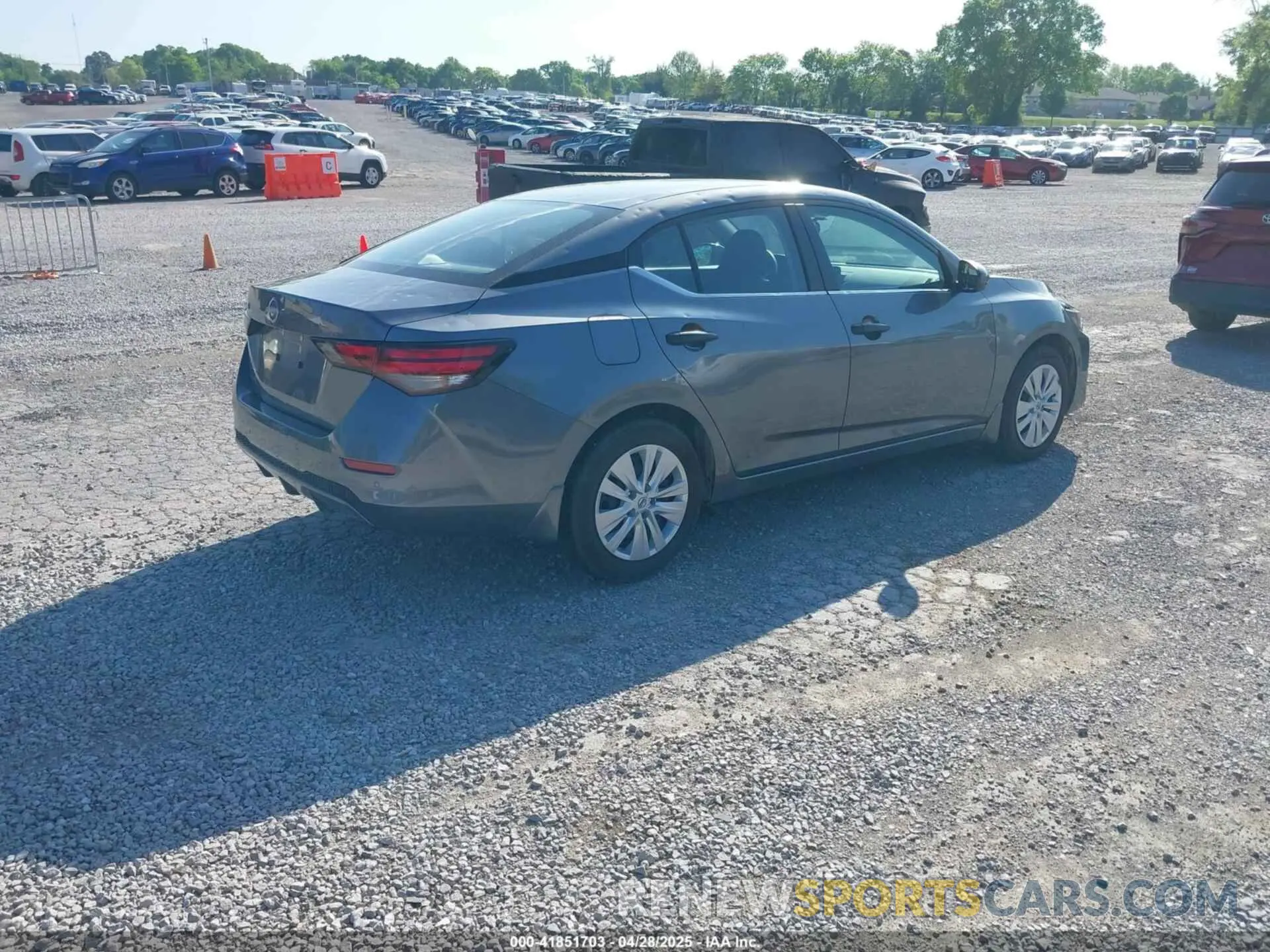 4 fotografías del automóvil dañado 3N1AB8BV7RY318600 NISSAN SENTRA 2024