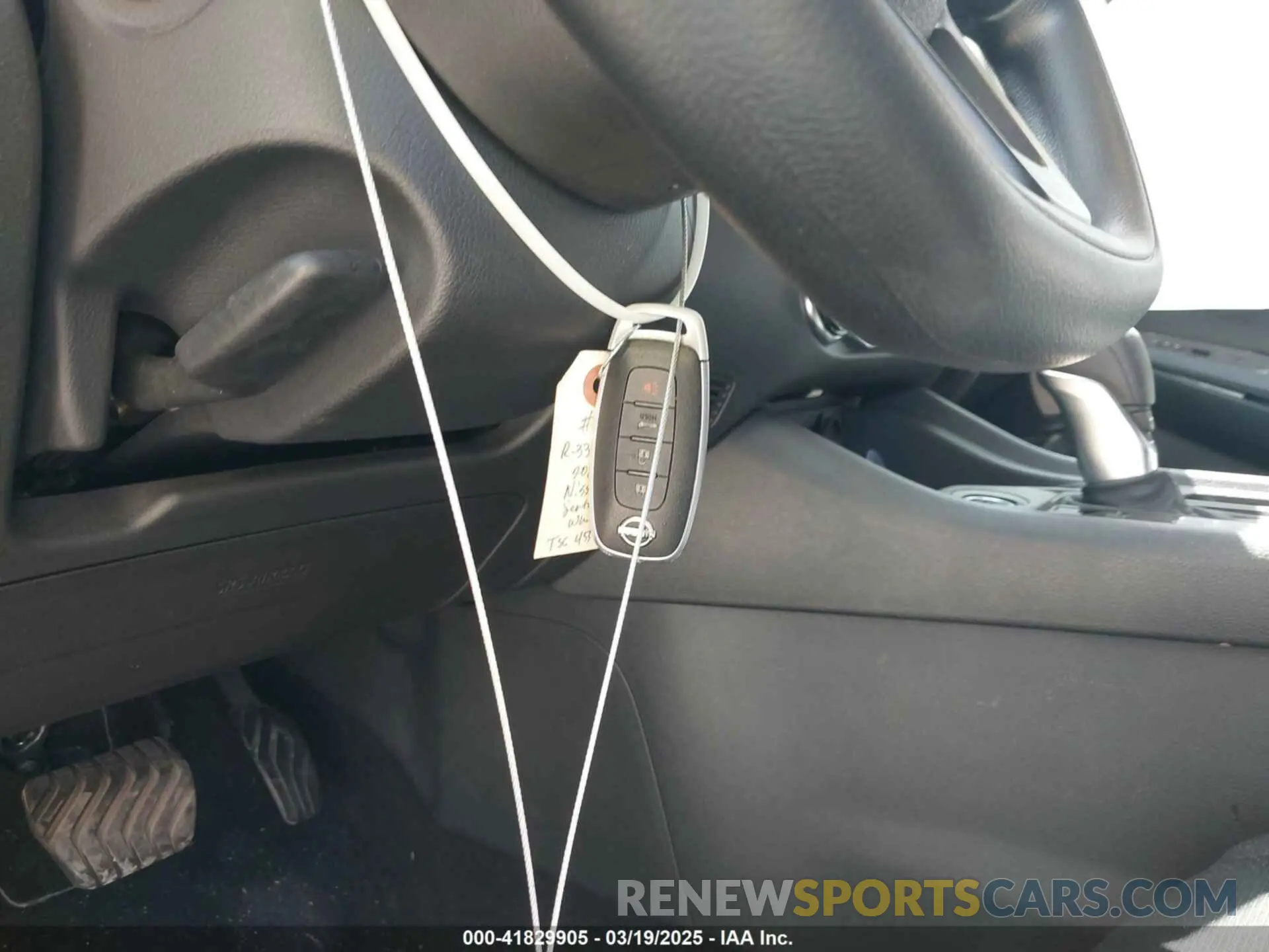 11 fotografías del automóvil dañado 3N1AB8BV8RY233653 NISSAN SENTRA 2024