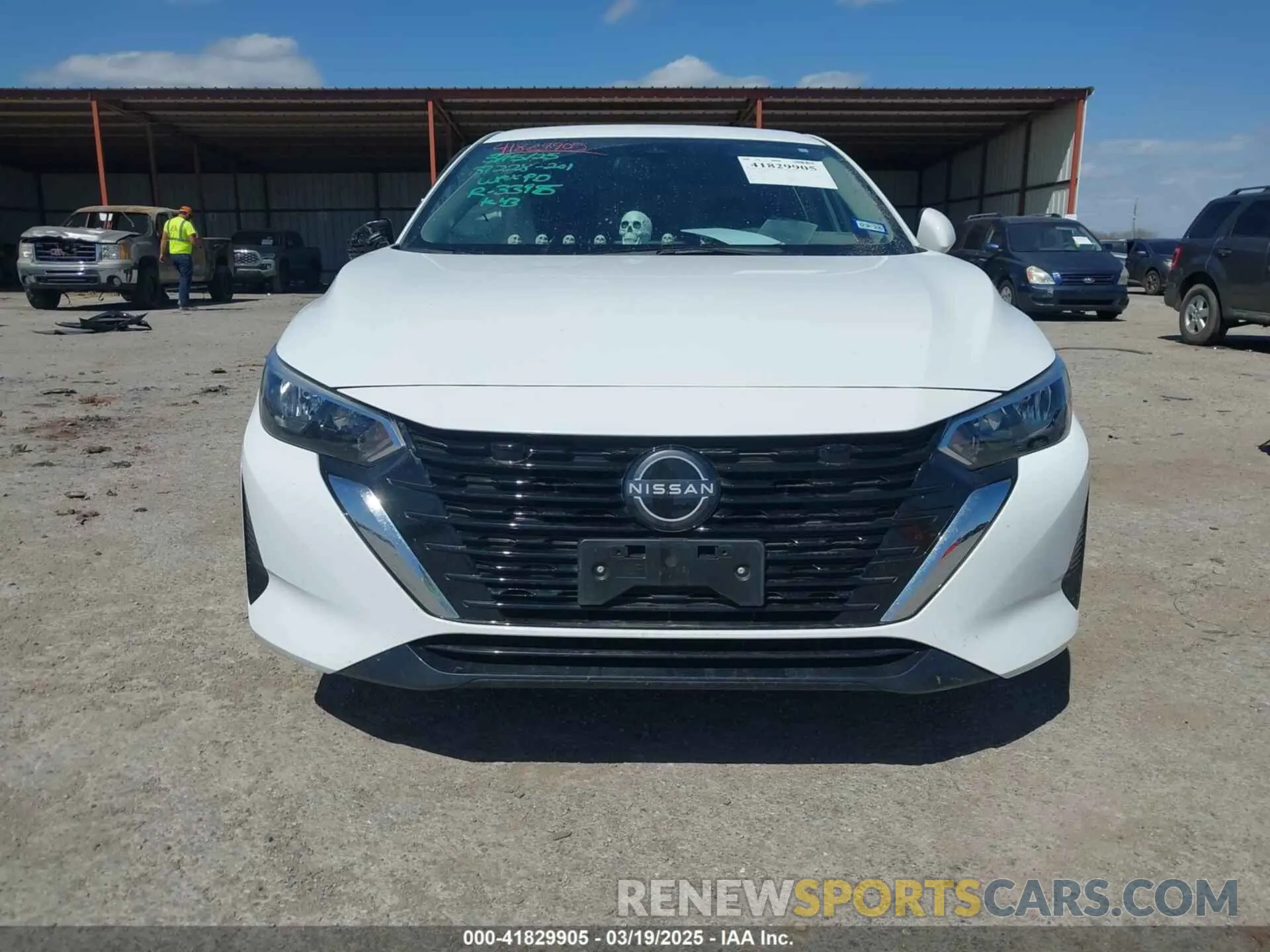 12 fotografías del automóvil dañado 3N1AB8BV8RY233653 NISSAN SENTRA 2024