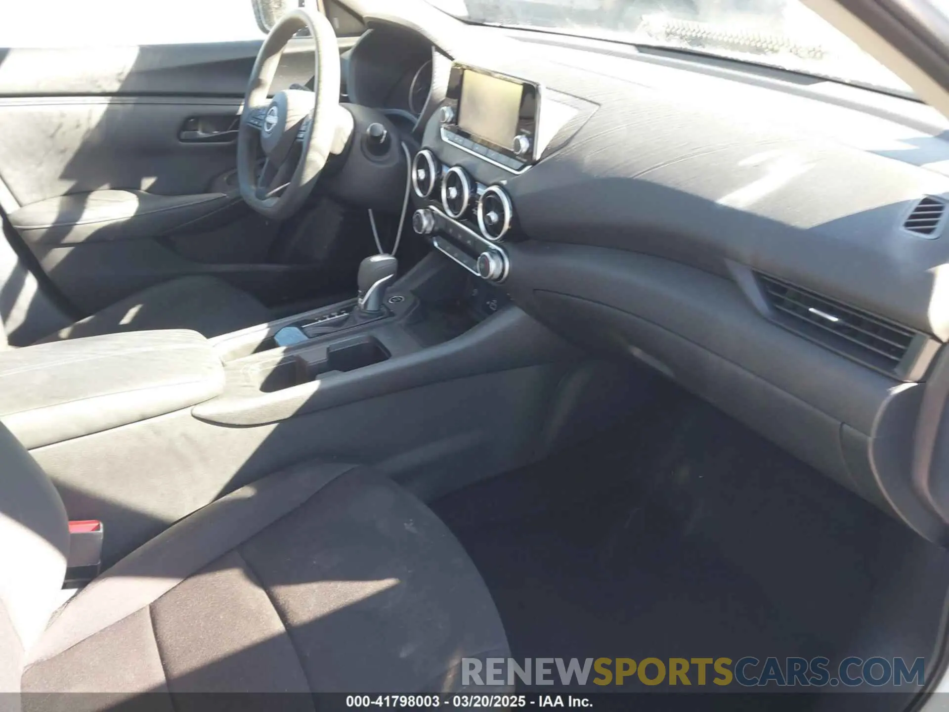 5 fotografías del automóvil dañado 3N1AB8BV8RY242420 NISSAN SENTRA 2024