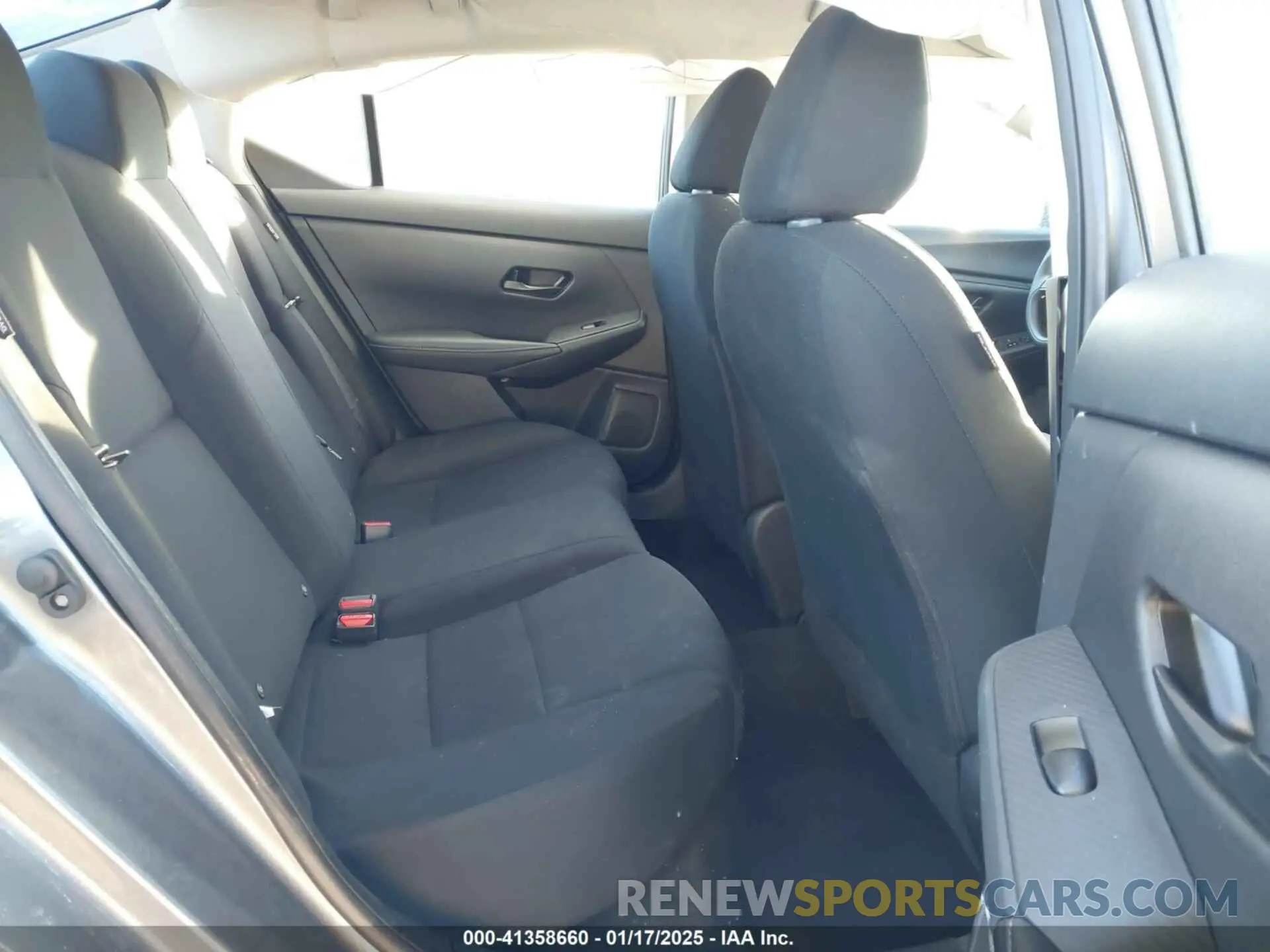 8 fotografías del automóvil dañado 3N1AB8BV8RY289575 NISSAN SENTRA 2024