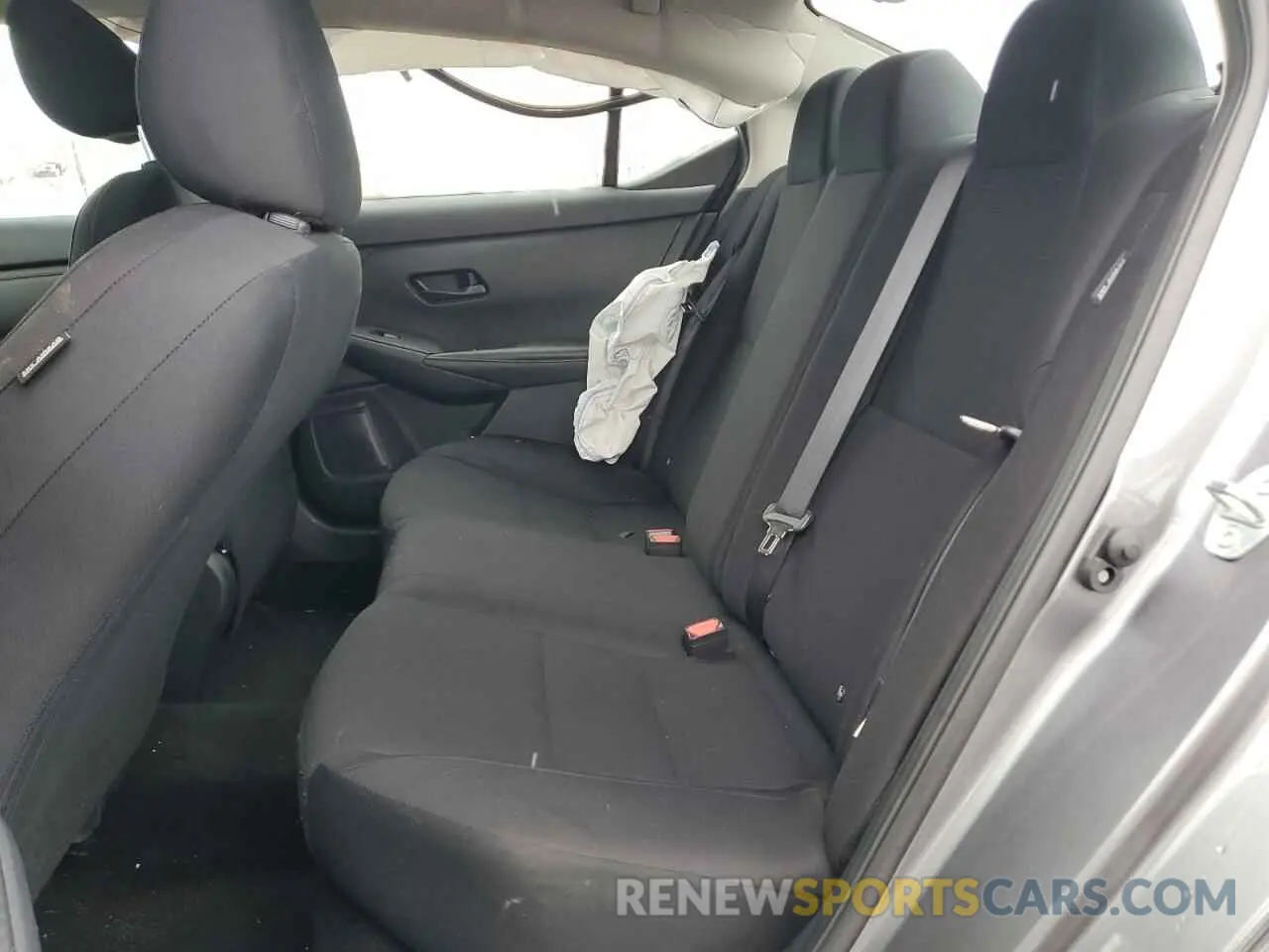 10 fotografías del automóvil dañado 3N1AB8BV8RY290791 NISSAN SENTRA 2024