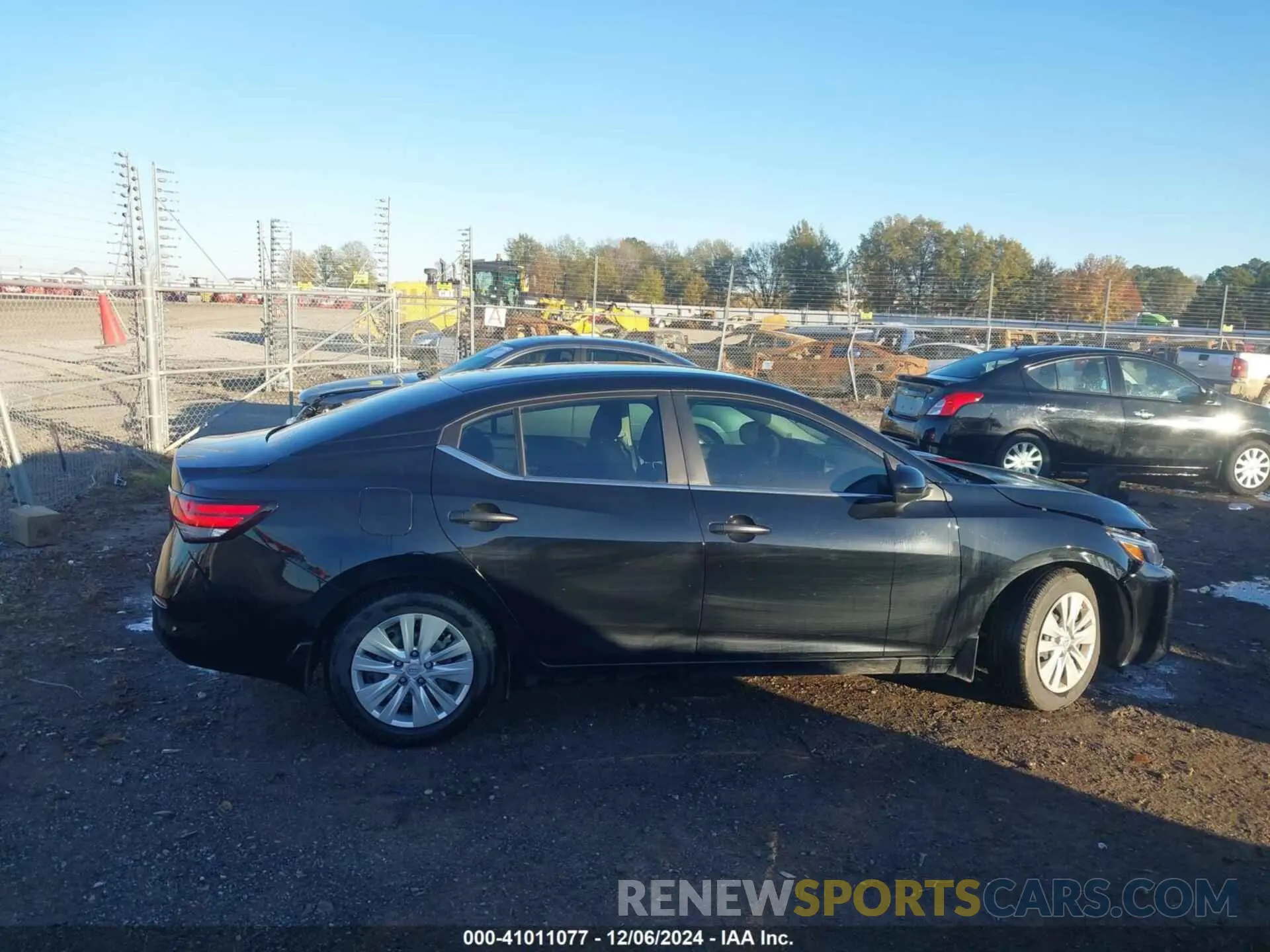 13 fotografías del automóvil dañado 3N1AB8BV8RY317245 NISSAN SENTRA 2024