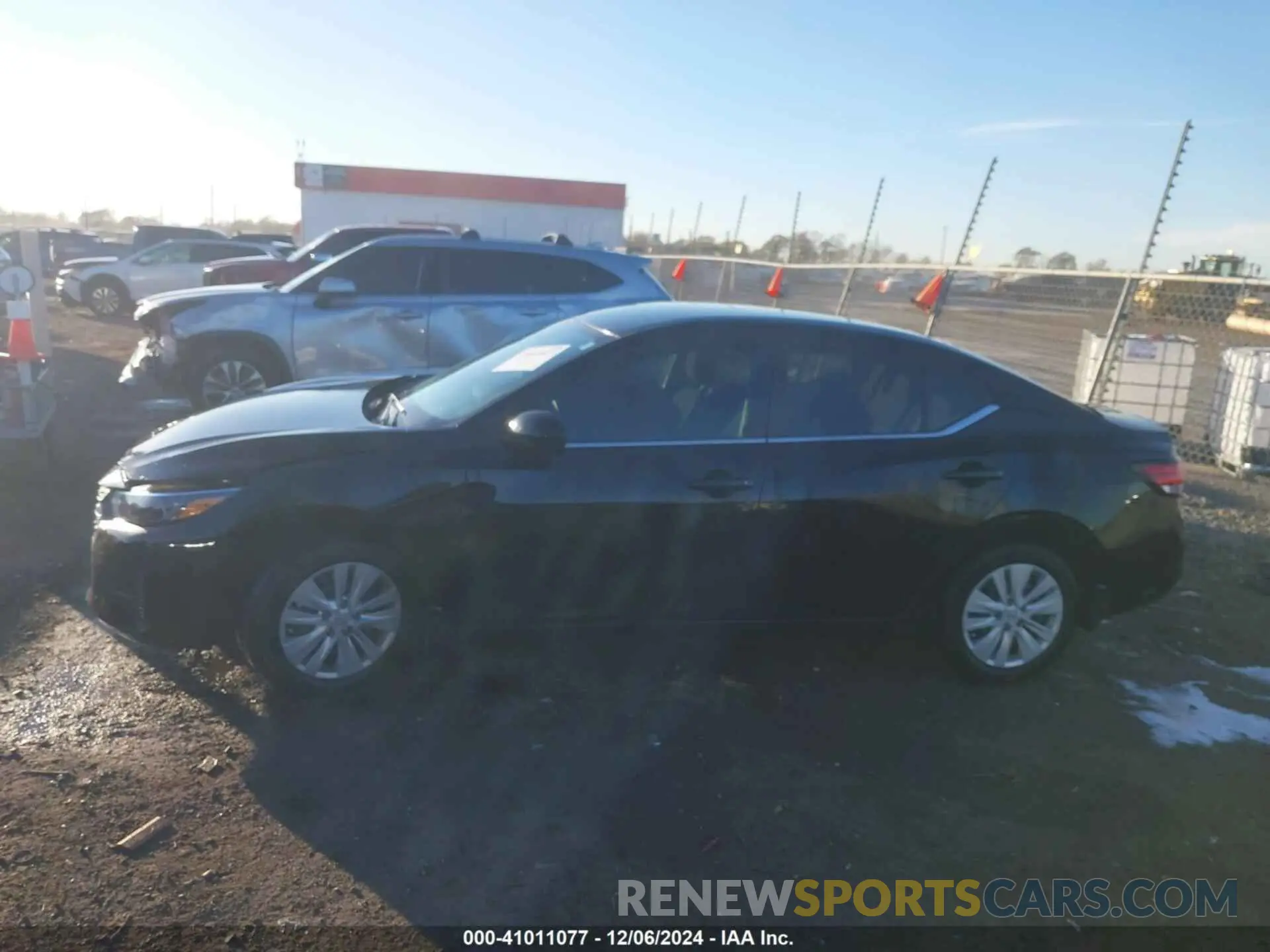 14 fotografías del automóvil dañado 3N1AB8BV8RY317245 NISSAN SENTRA 2024