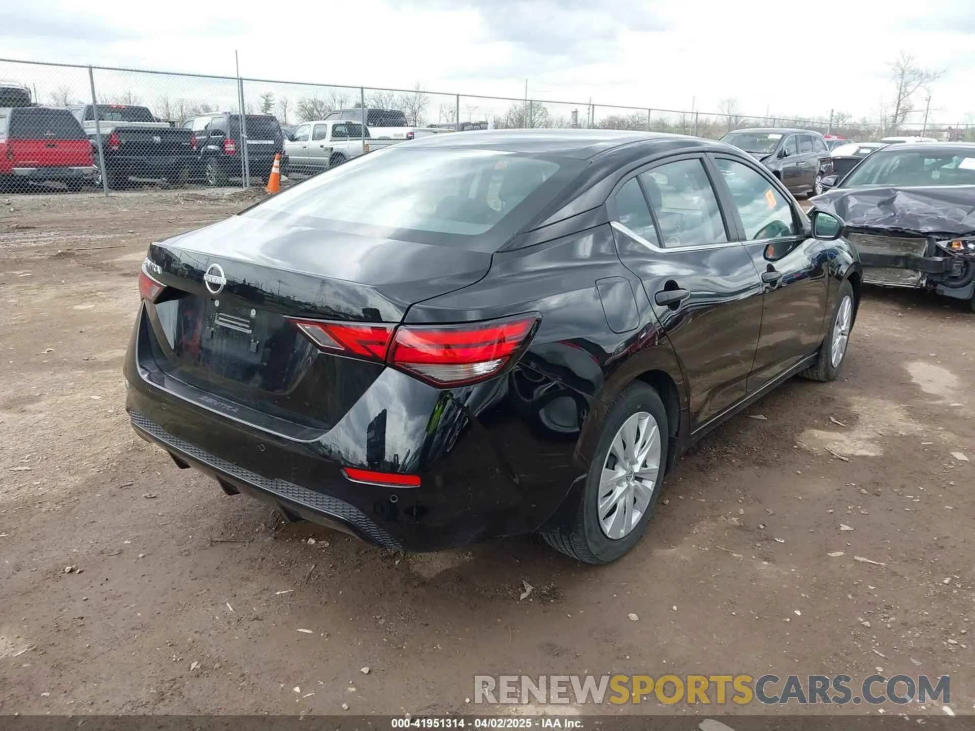 4 fotografías del automóvil dañado 3N1AB8BV9RY244418 NISSAN SENTRA 2024
