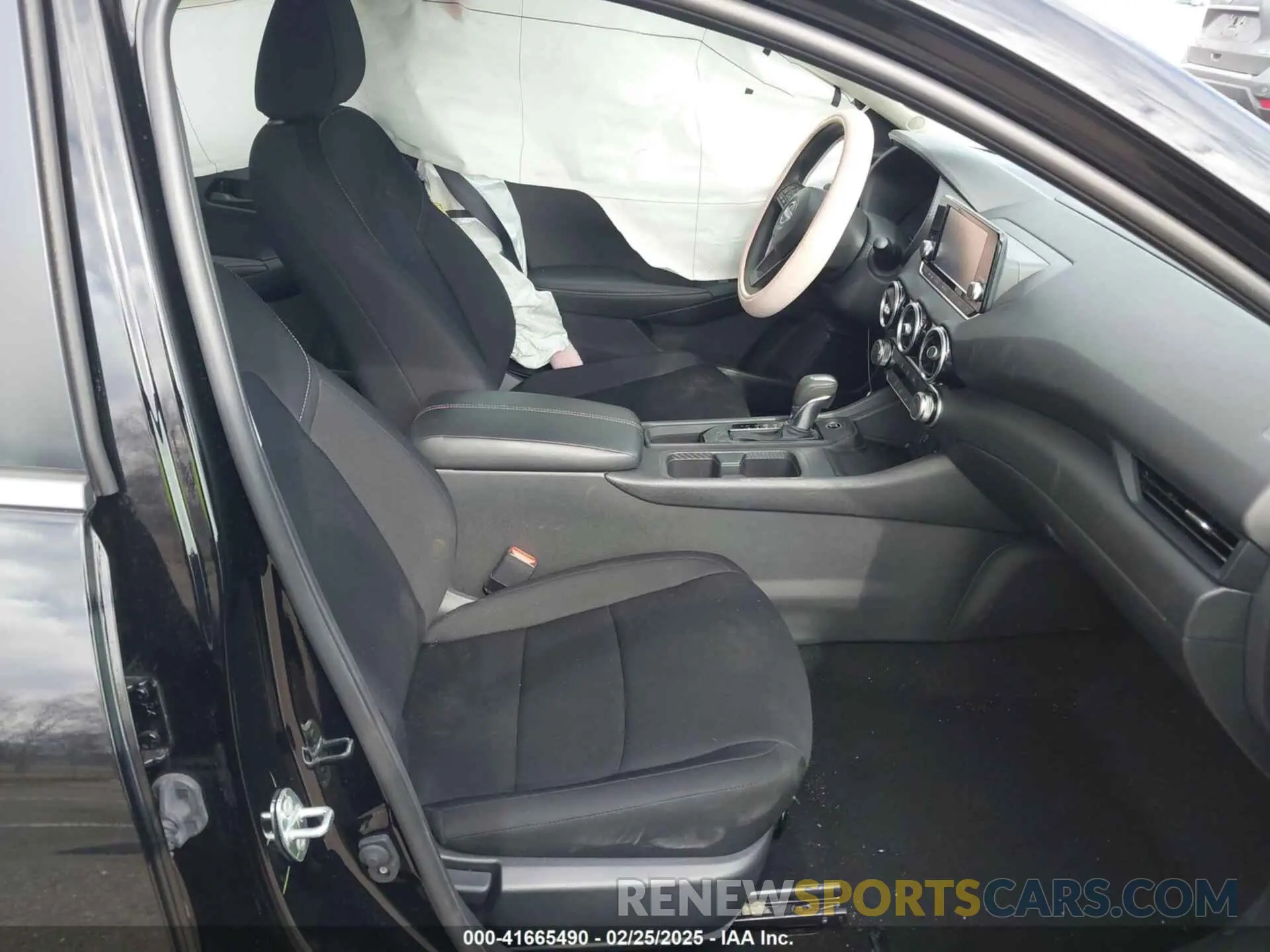 5 fotografías del automóvil dañado 3N1AB8BV9RY245276 NISSAN SENTRA 2024