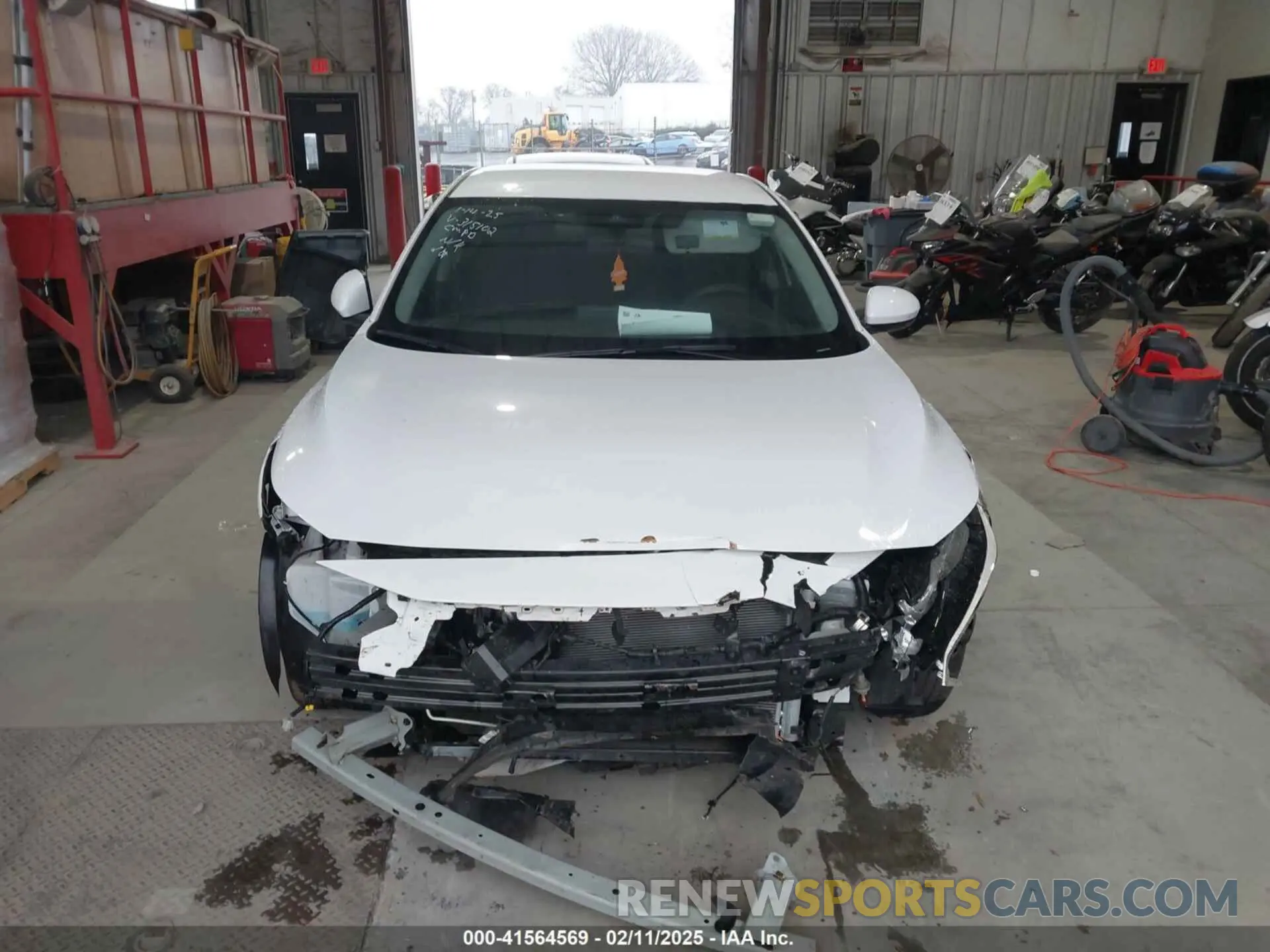 11 fotografías del automóvil dañado 3N1AB8BV9RY315102 NISSAN SENTRA 2024