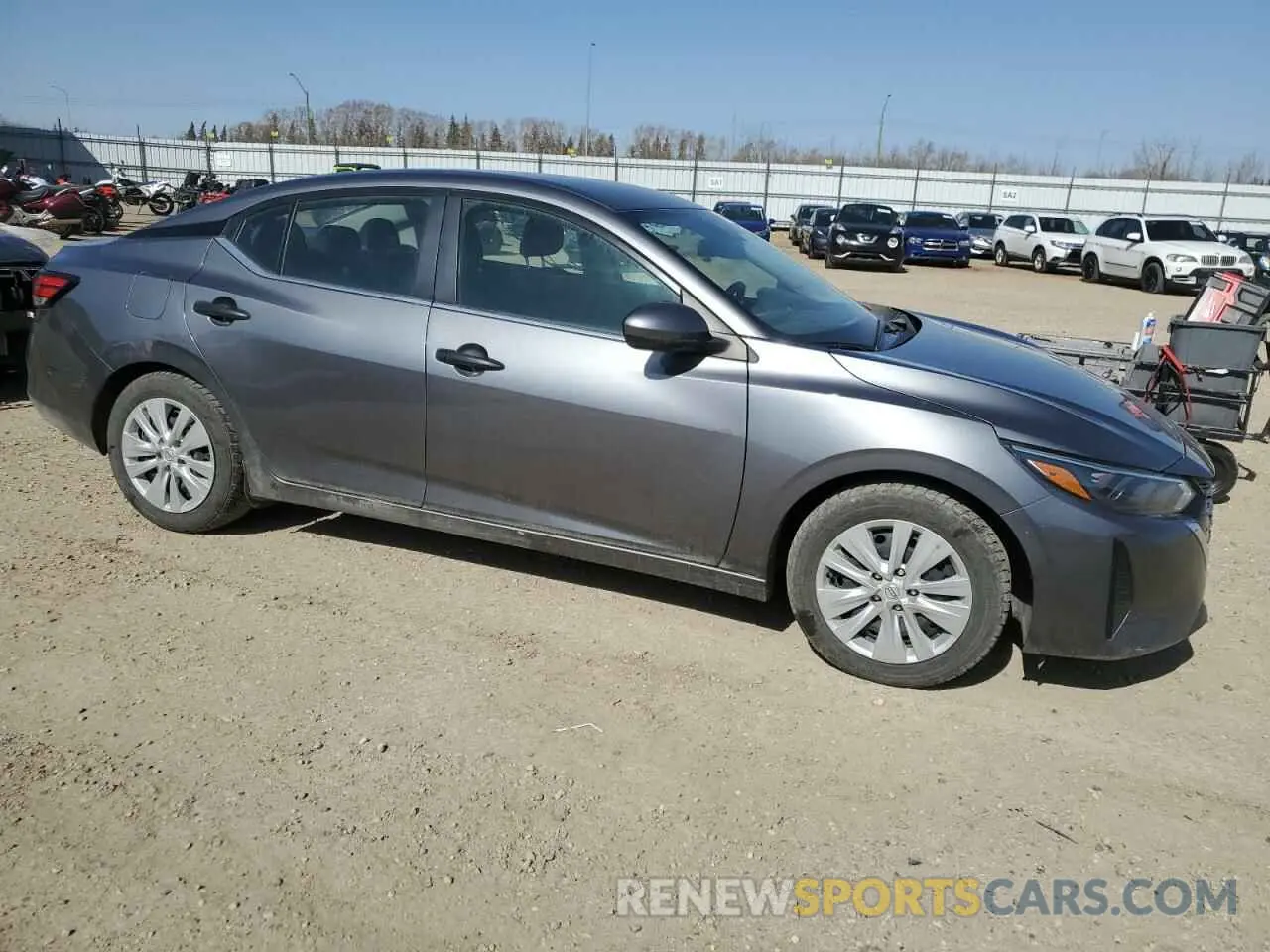 4 fotografías del automóvil dañado 3N1AB8BV9RY369581 NISSAN SENTRA 2024