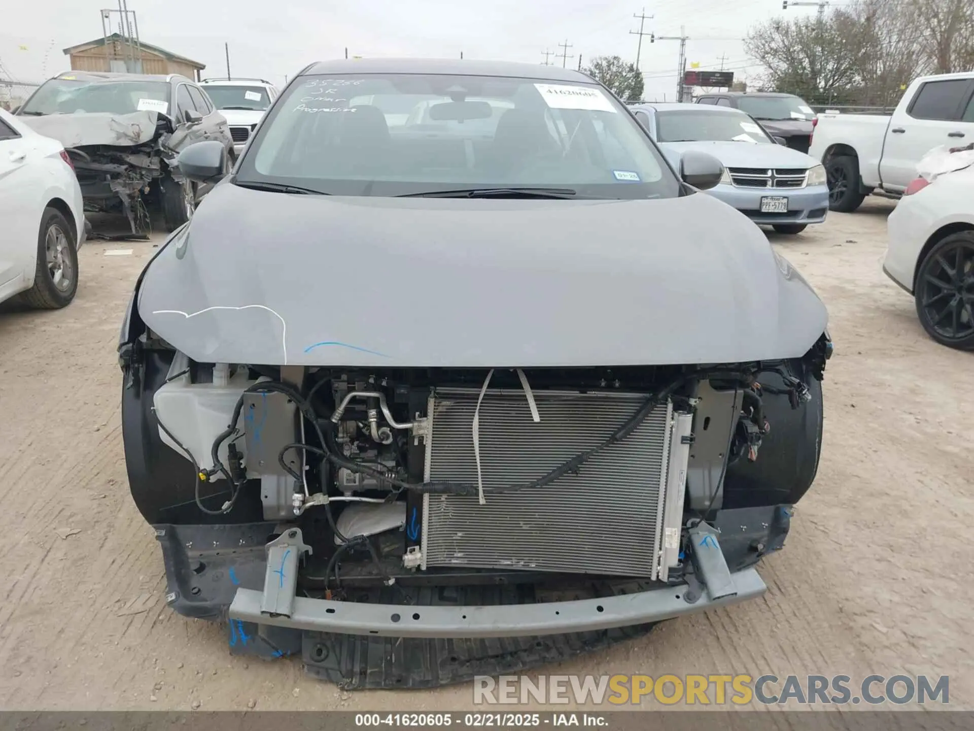 13 fotografías del automóvil dañado 3N1AB8BVXRY238675 NISSAN SENTRA 2024