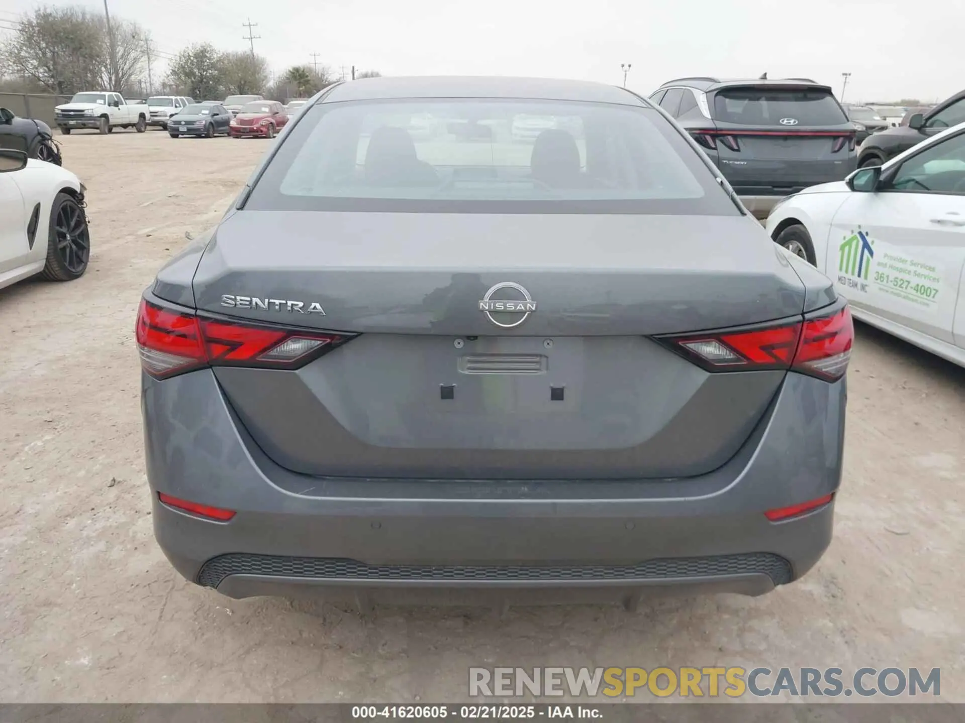 17 fotografías del automóvil dañado 3N1AB8BVXRY238675 NISSAN SENTRA 2024