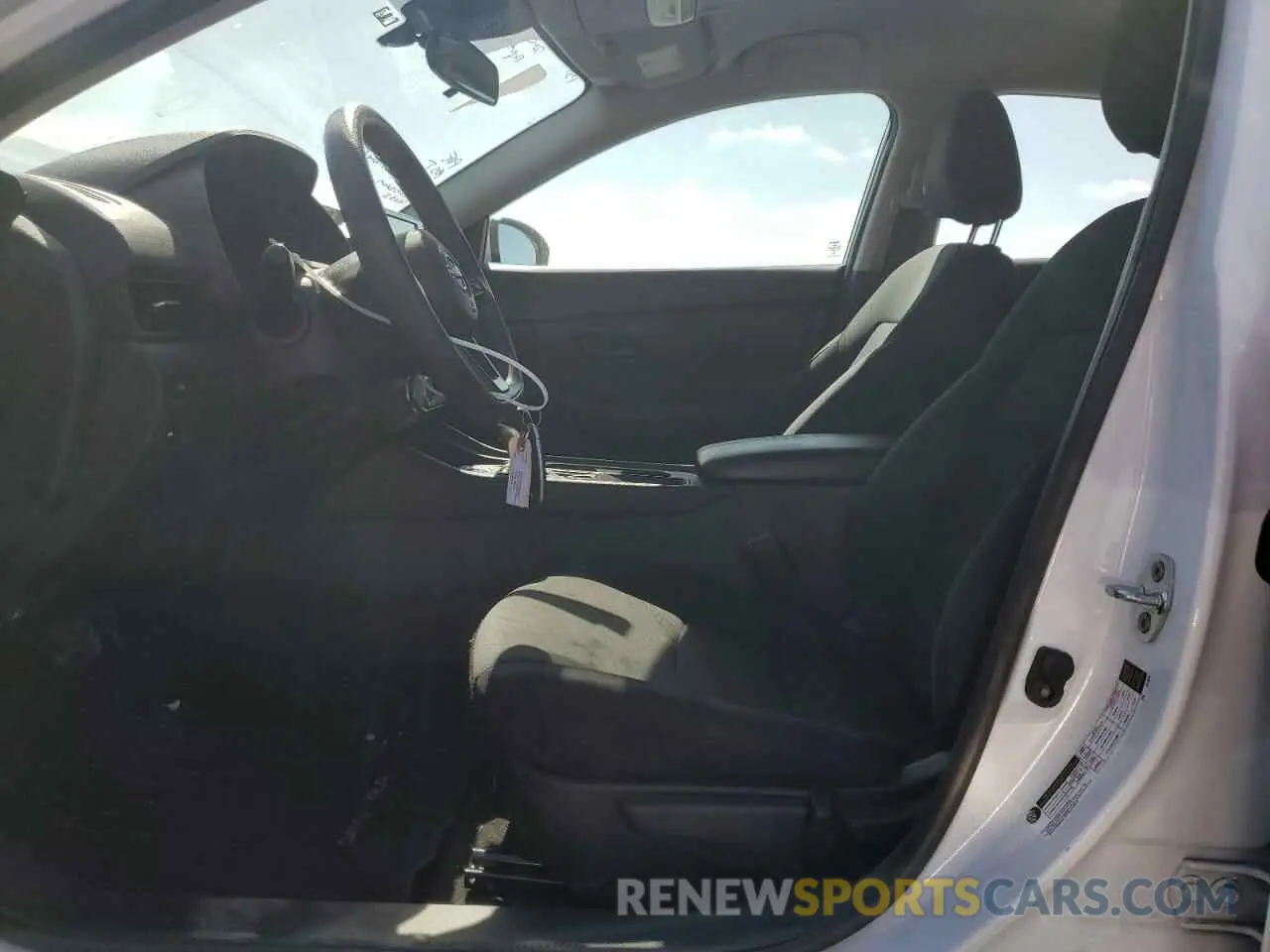 7 fotografías del automóvil dañado 3N1AB8BVXRY289951 NISSAN SENTRA 2024