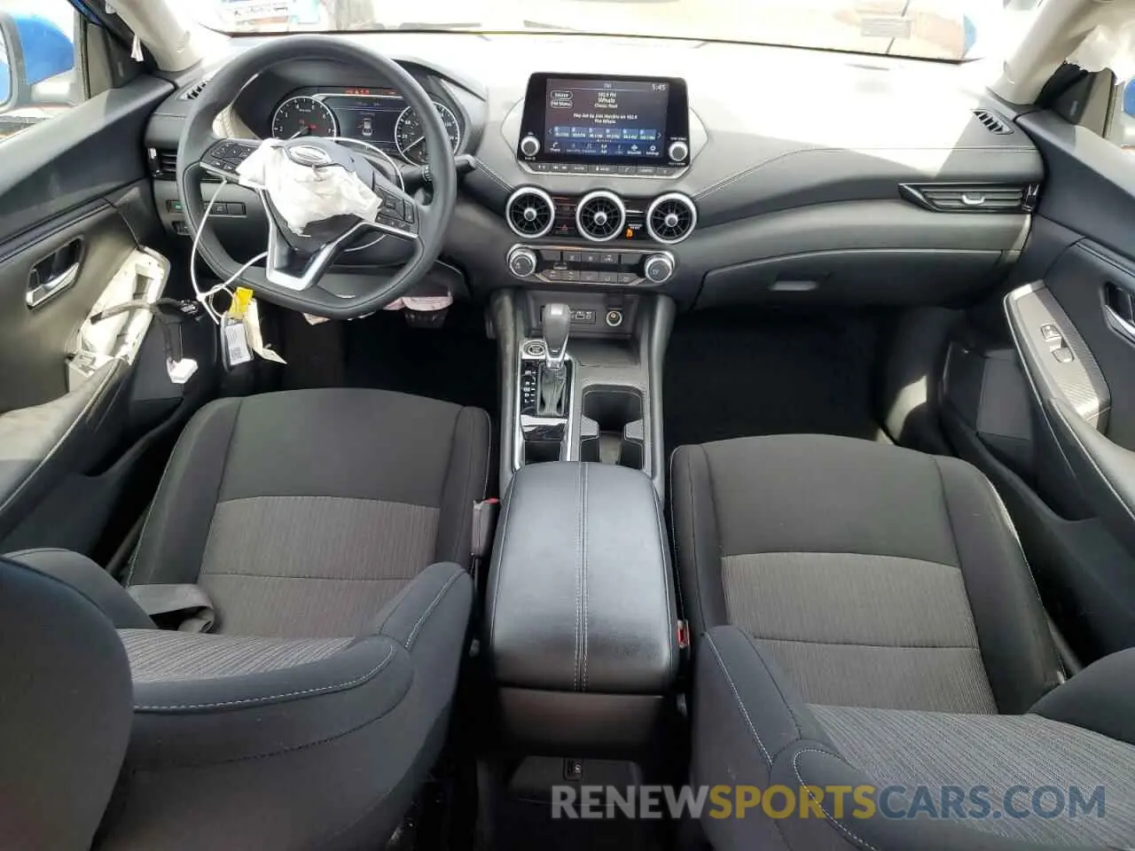 8 fotografías del automóvil dañado 3N1AB8CV0RY271182 NISSAN SENTRA 2024
