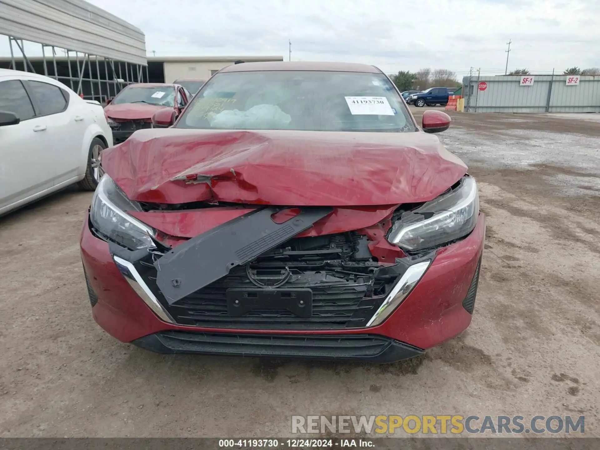 11 fotografías del automóvil dañado 3N1AB8CV0RY360301 NISSAN SENTRA 2024