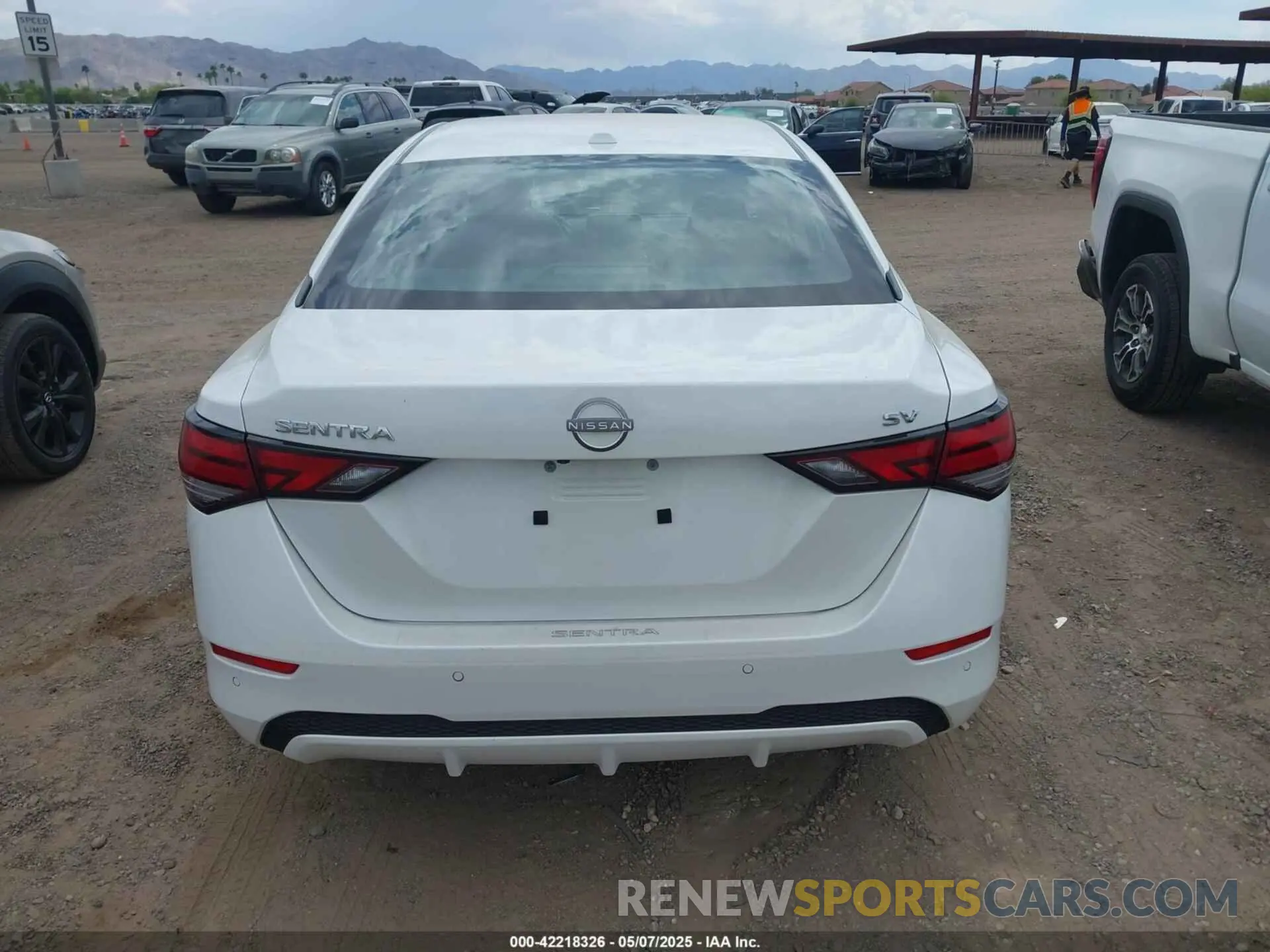 16 fotografías del automóvil dañado 3N1AB8CV1RY209340 NISSAN SENTRA 2024