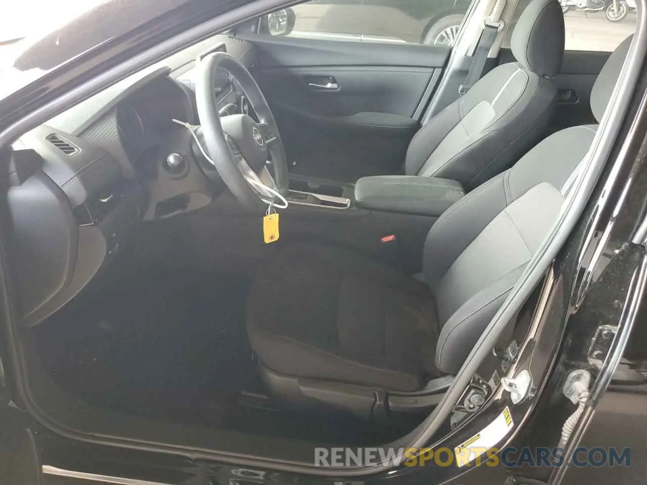 7 fotografías del automóvil dañado 3N1AB8CV1RY270820 NISSAN SENTRA 2024