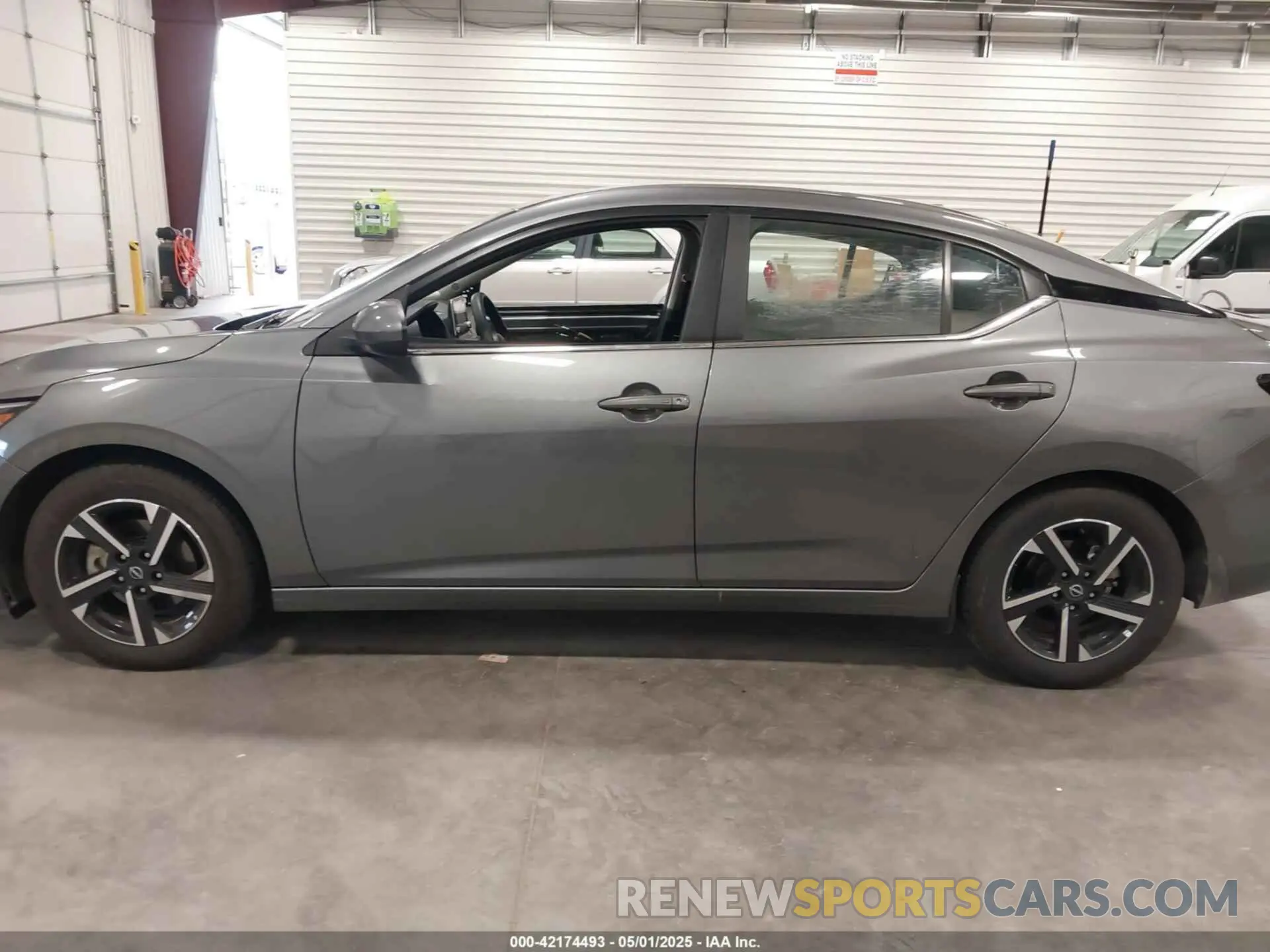 15 fotografías del automóvil dañado 3N1AB8CV1RY270879 NISSAN SENTRA 2024
