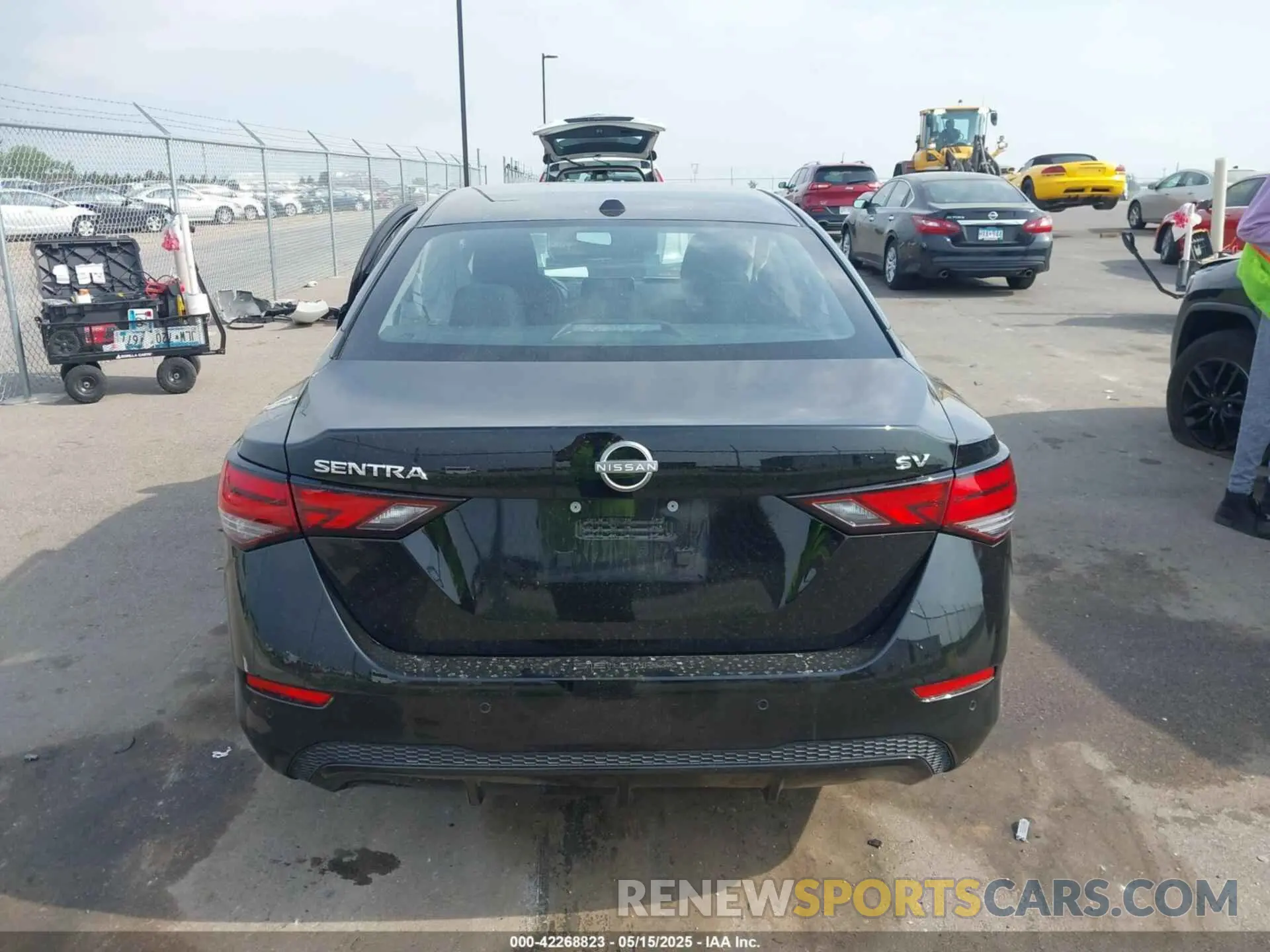 16 fotografías del automóvil dañado 3N1AB8CV1RY279100 NISSAN SENTRA 2024