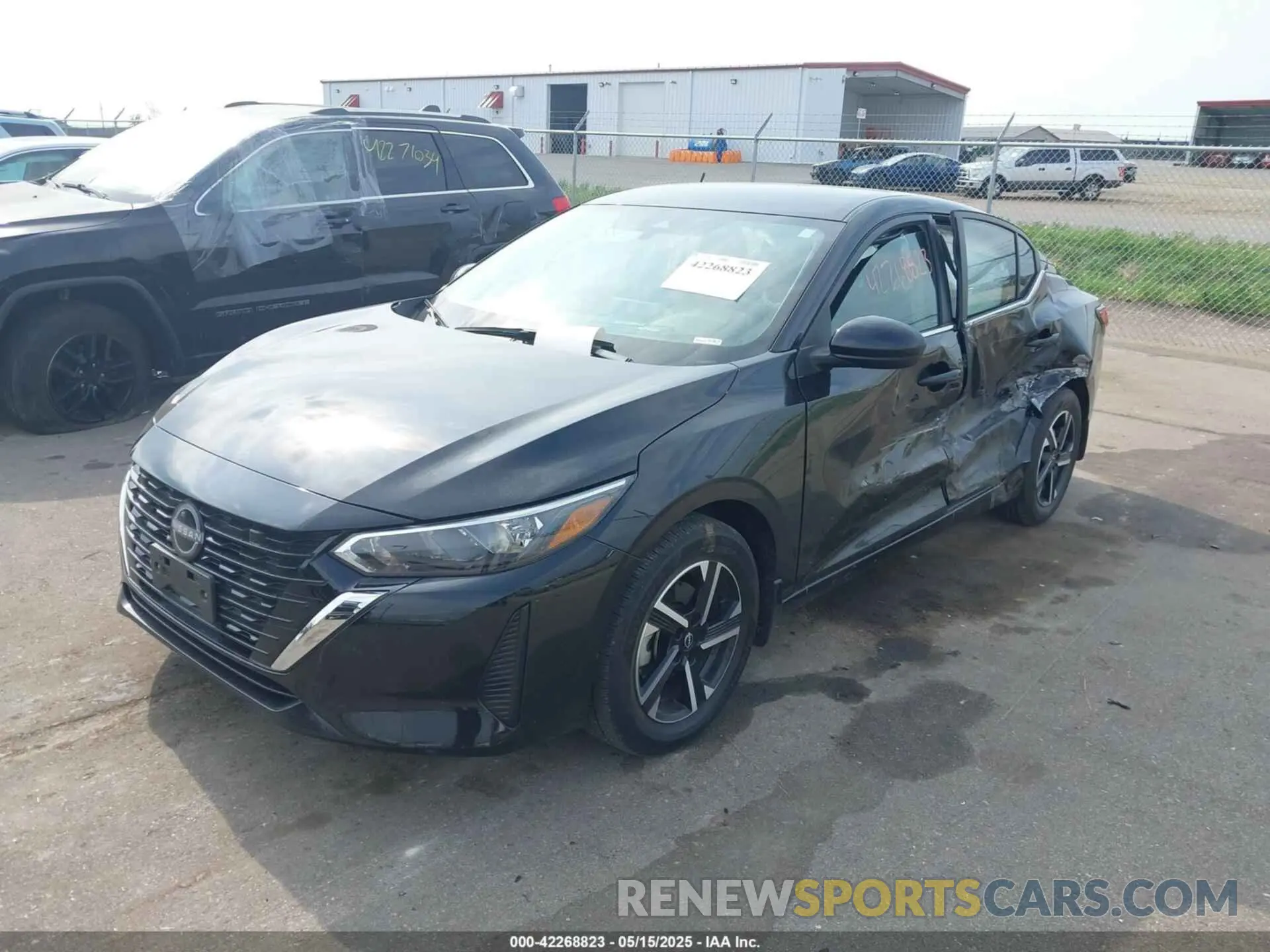2 fotografías del automóvil dañado 3N1AB8CV1RY279100 NISSAN SENTRA 2024