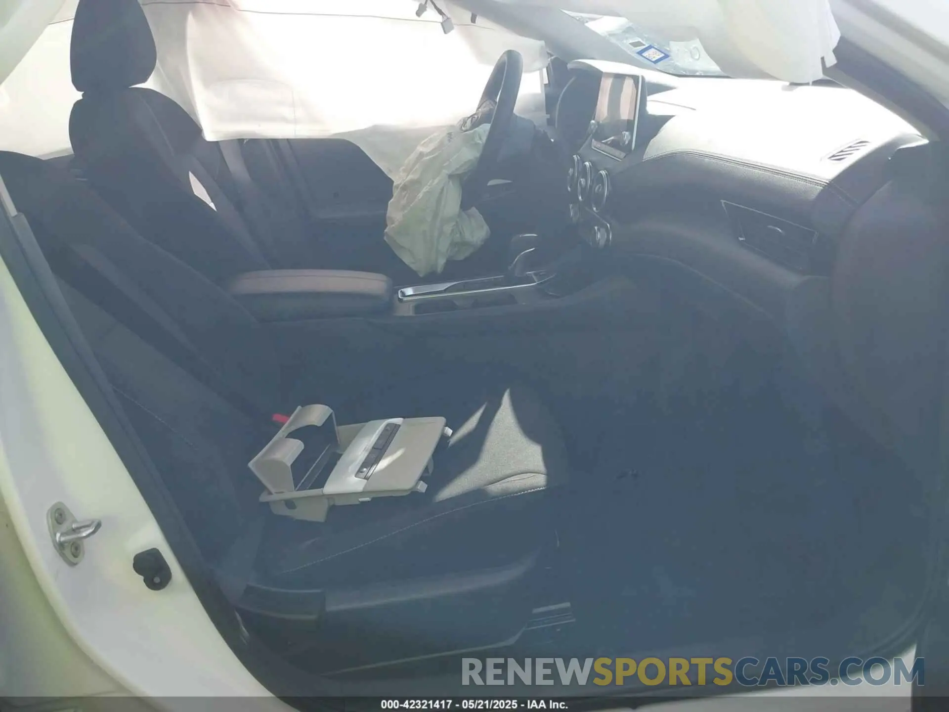 5 fotografías del automóvil dañado 3N1AB8CV1RY332555 NISSAN SENTRA 2024
