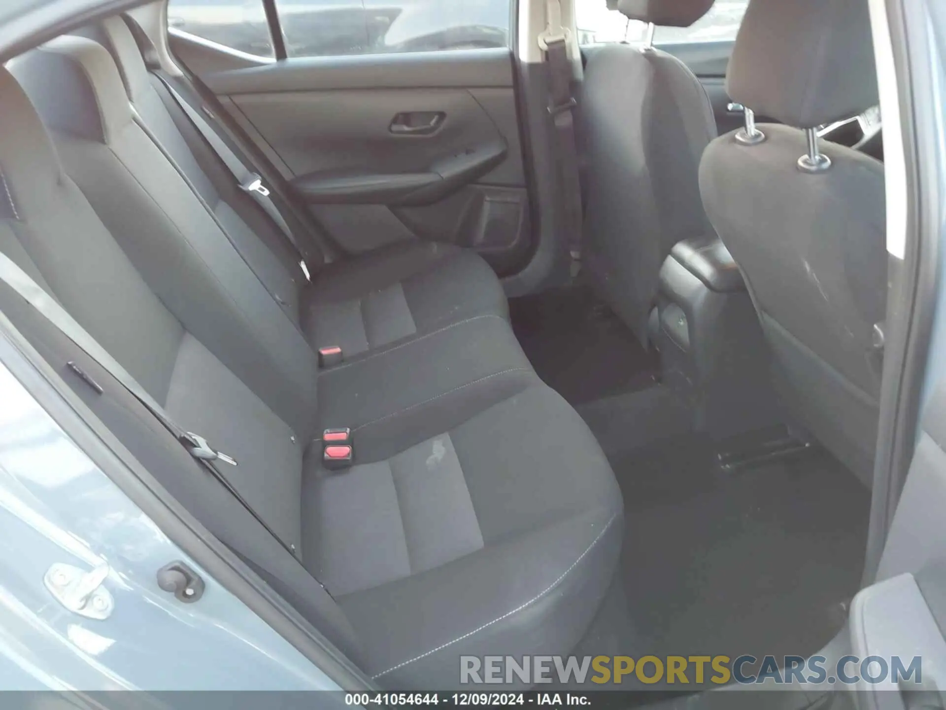 8 fotografías del automóvil dañado 3N1AB8CV1RY361893 NISSAN SENTRA 2024