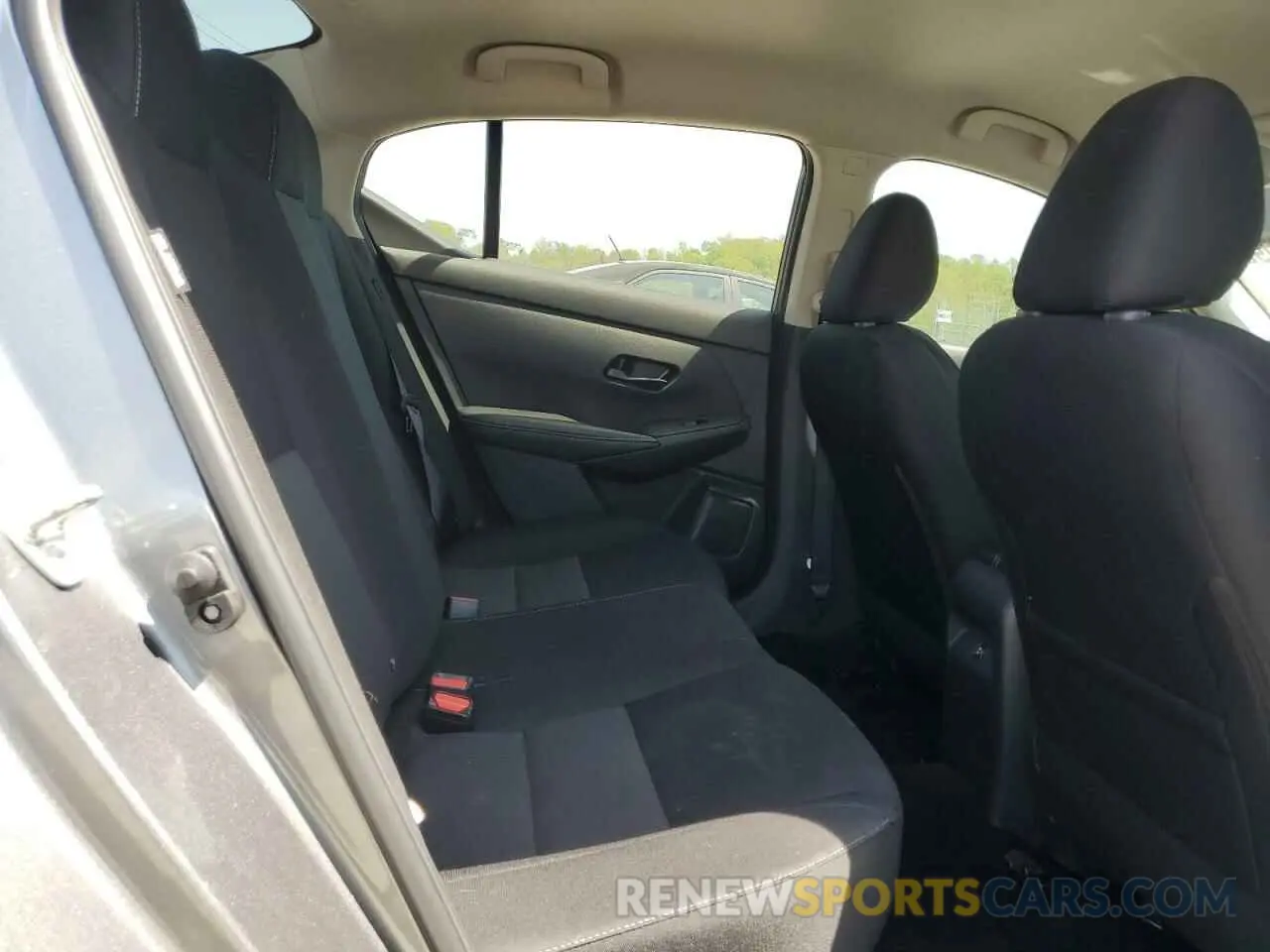10 fotografías del automóvil dañado 3N1AB8CV1RY379973 NISSAN SENTRA 2024