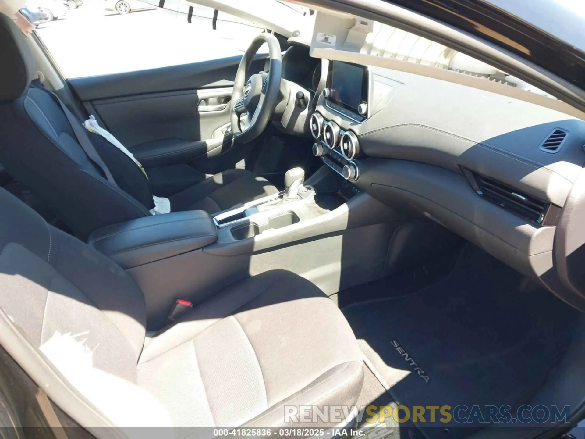 5 fotografías del automóvil dañado 3N1AB8CV2RY206513 NISSAN SENTRA 2024