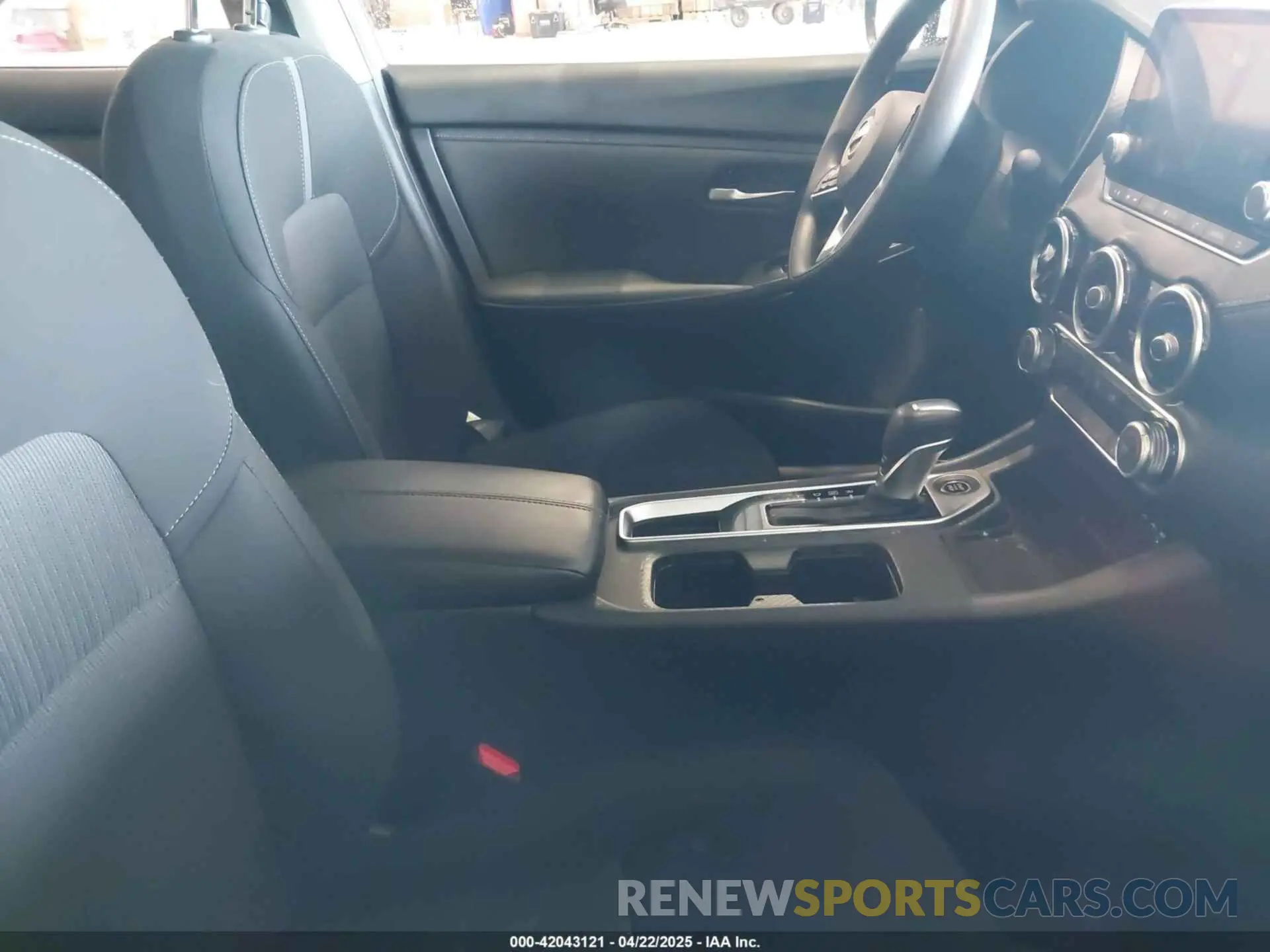 5 fotografías del automóvil dañado 3N1AB8CV2RY219228 NISSAN SENTRA 2024