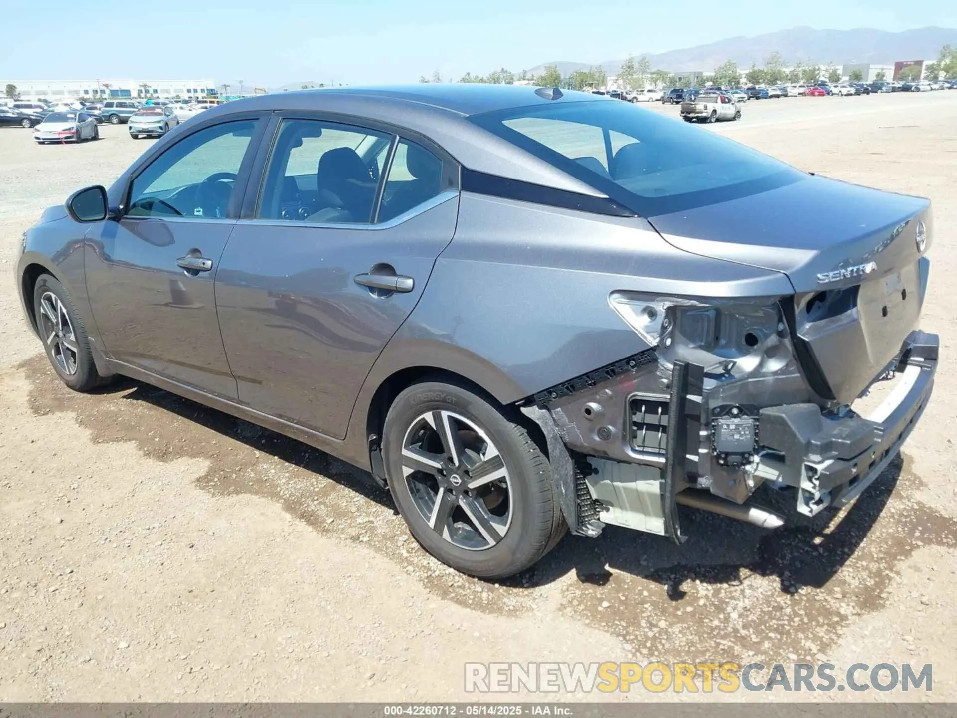 3 fotografías del automóvil dañado 3N1AB8CV2RY241102 NISSAN SENTRA 2024
