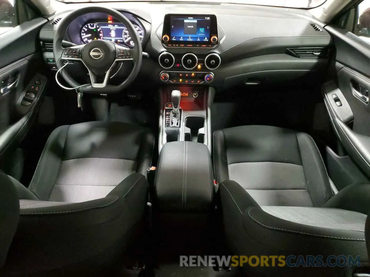 8 fotografías del automóvil dañado 3N1AB8CV2RY342642 NISSAN SENTRA 2024