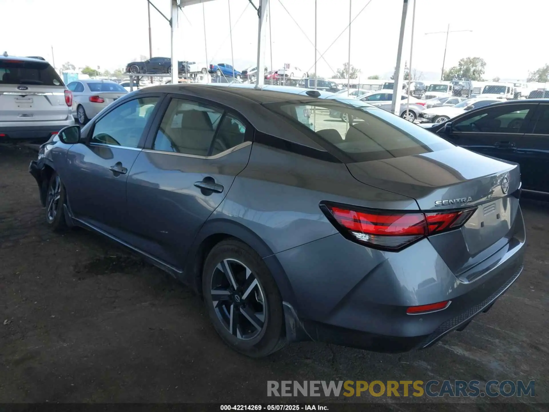 3 fotografías del automóvil dañado 3N1AB8CV2RY357092 NISSAN SENTRA 2024