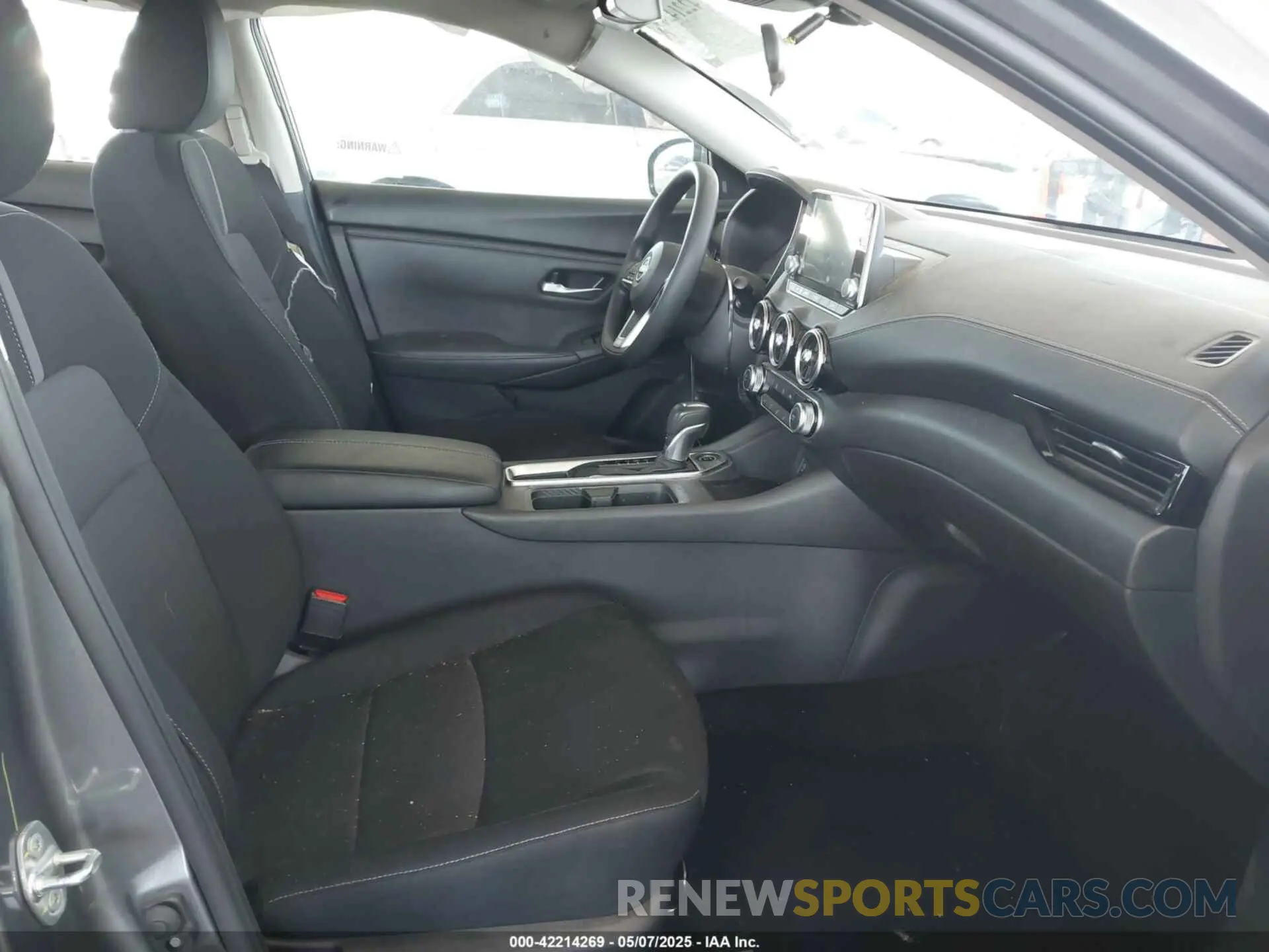 5 fotografías del automóvil dañado 3N1AB8CV2RY357092 NISSAN SENTRA 2024