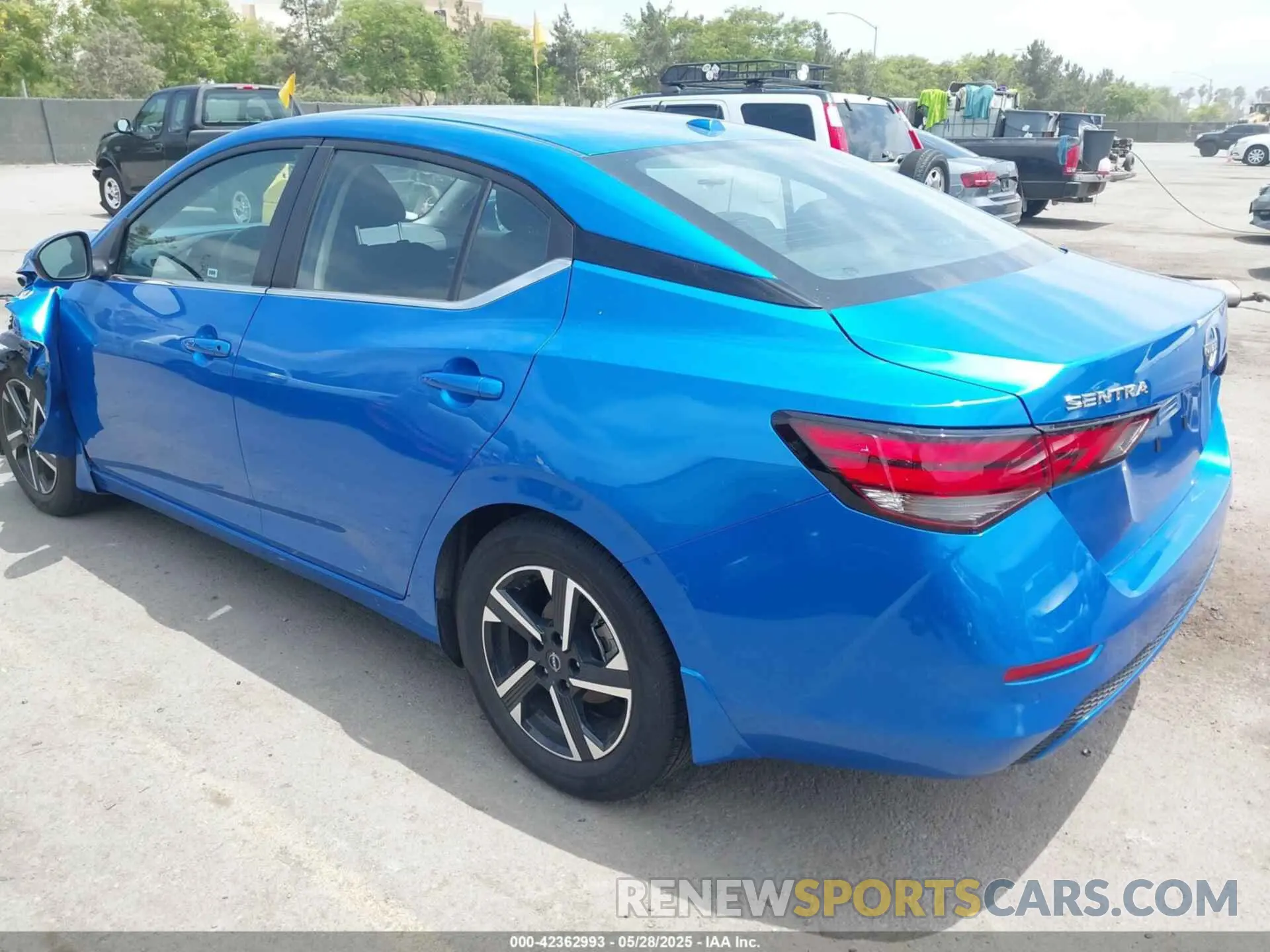 3 fotografías del automóvil dañado 3N1AB8CV2RY387421 NISSAN SENTRA 2024