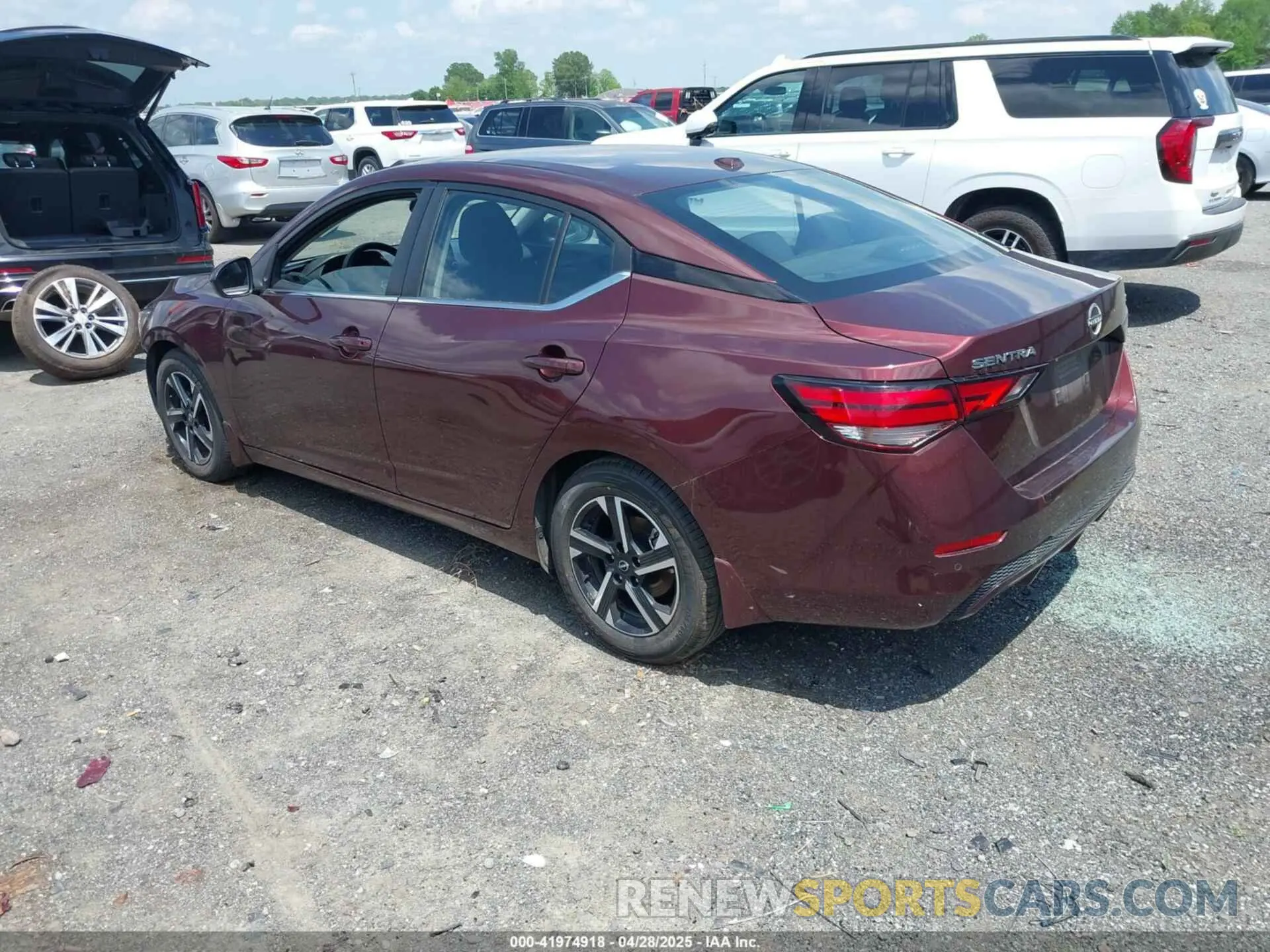 3 fotografías del automóvil dañado 3N1AB8CV3RY210537 NISSAN SENTRA 2024