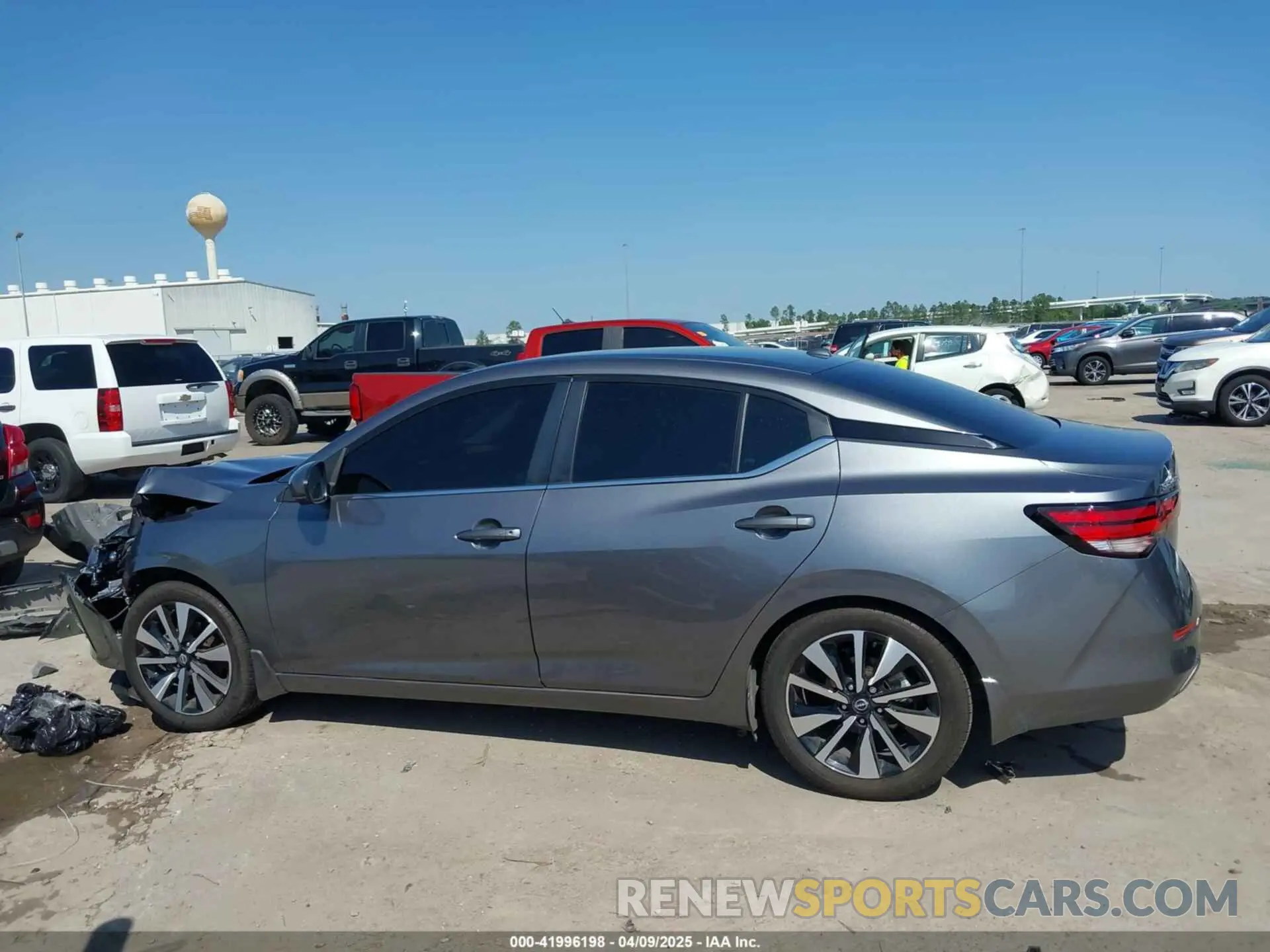 14 fotografías del automóvil dañado 3N1AB8CV3RY237799 NISSAN SENTRA 2024
