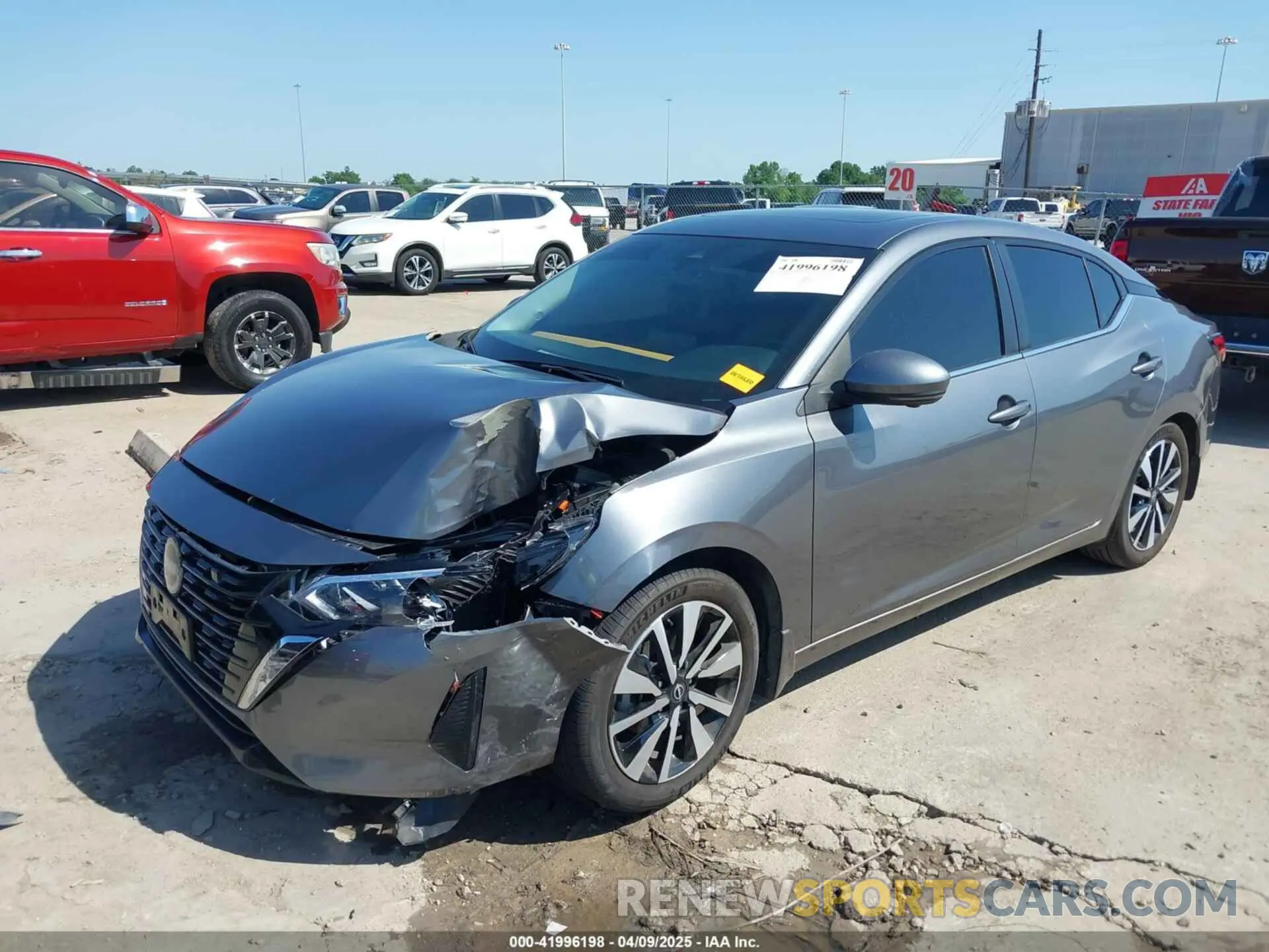 2 fotografías del automóvil dañado 3N1AB8CV3RY237799 NISSAN SENTRA 2024
