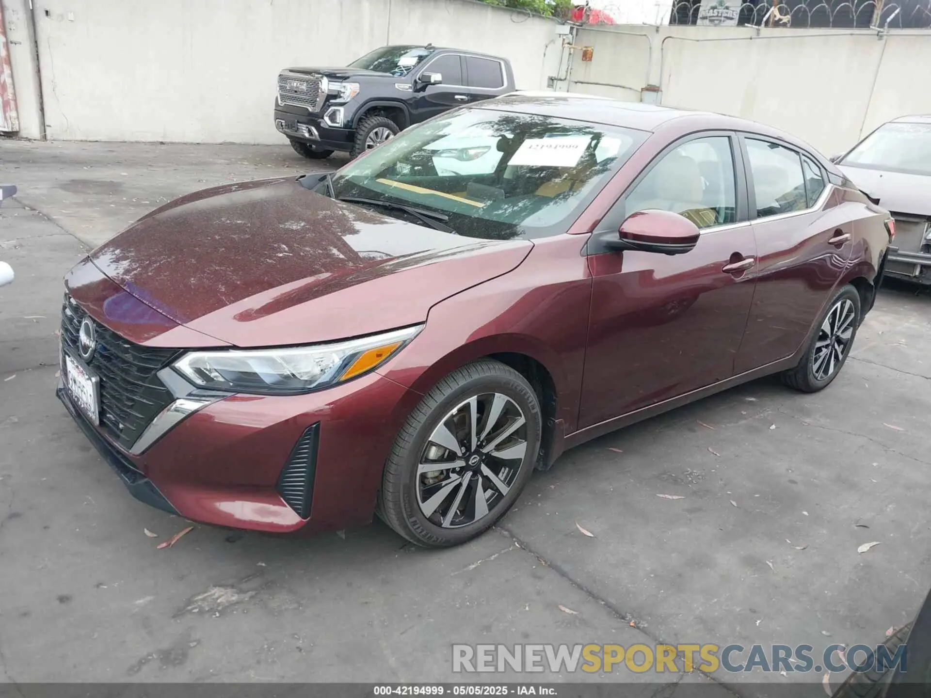 2 fotografías del automóvil dañado 3N1AB8CV3RY245904 NISSAN SENTRA 2024
