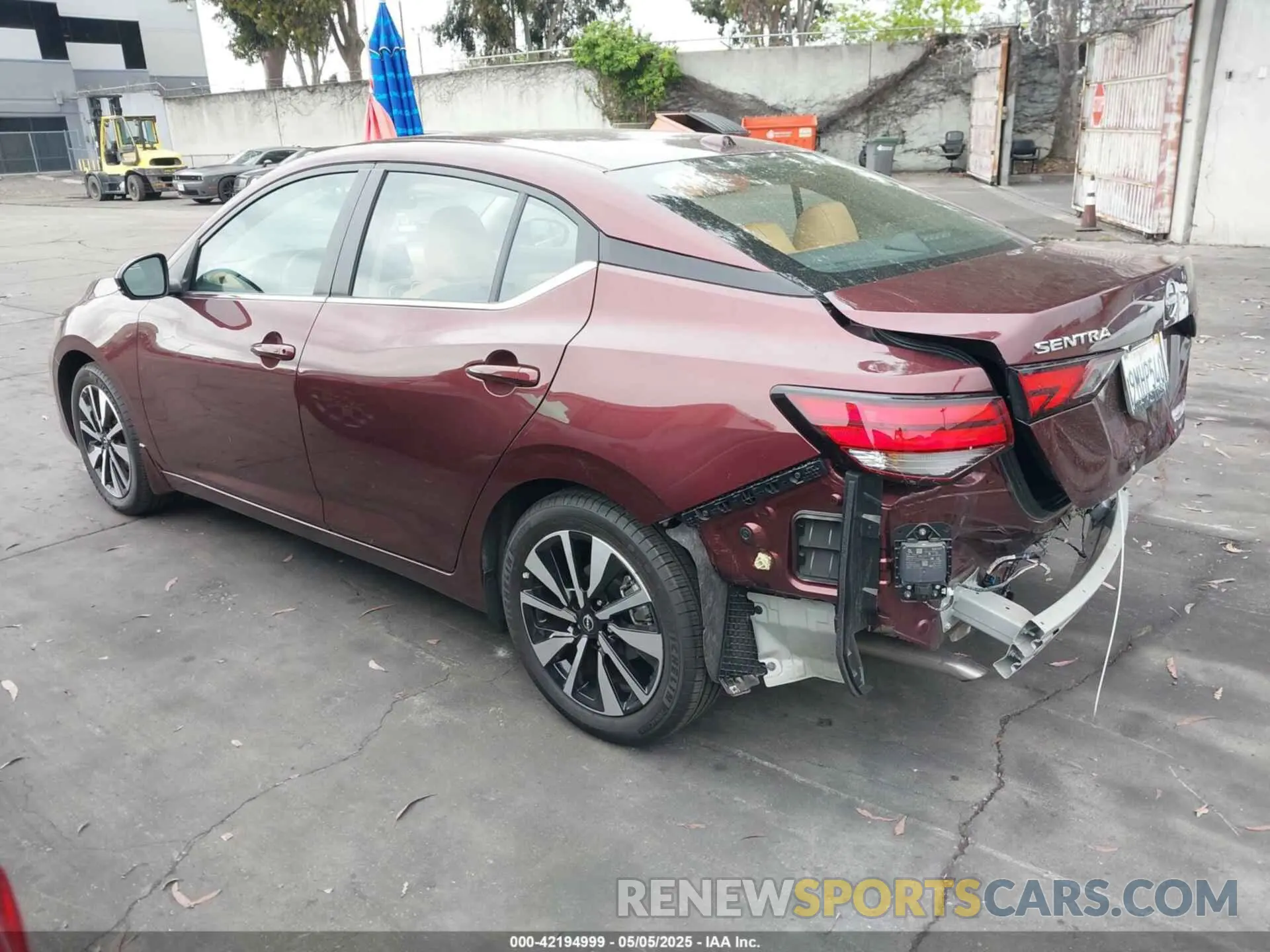 3 fotografías del automóvil dañado 3N1AB8CV3RY245904 NISSAN SENTRA 2024