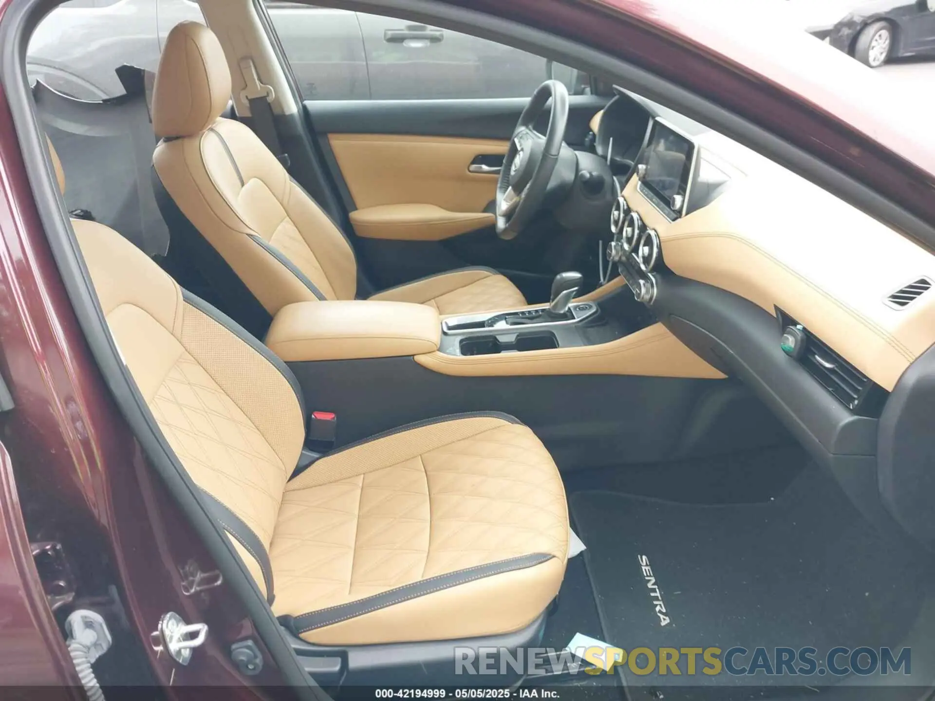 5 fotografías del automóvil dañado 3N1AB8CV3RY245904 NISSAN SENTRA 2024