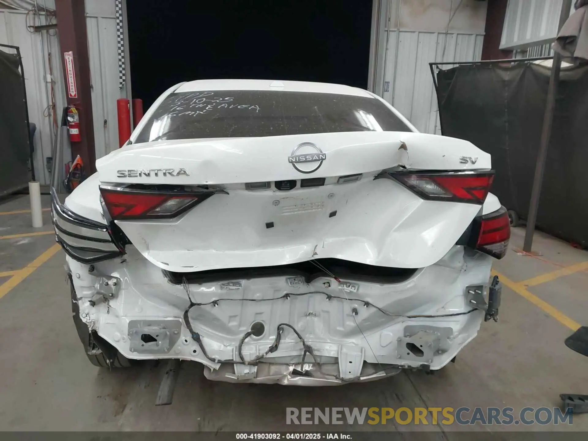 17 fotografías del automóvil dañado 3N1AB8CV3RY257146 NISSAN SENTRA 2024