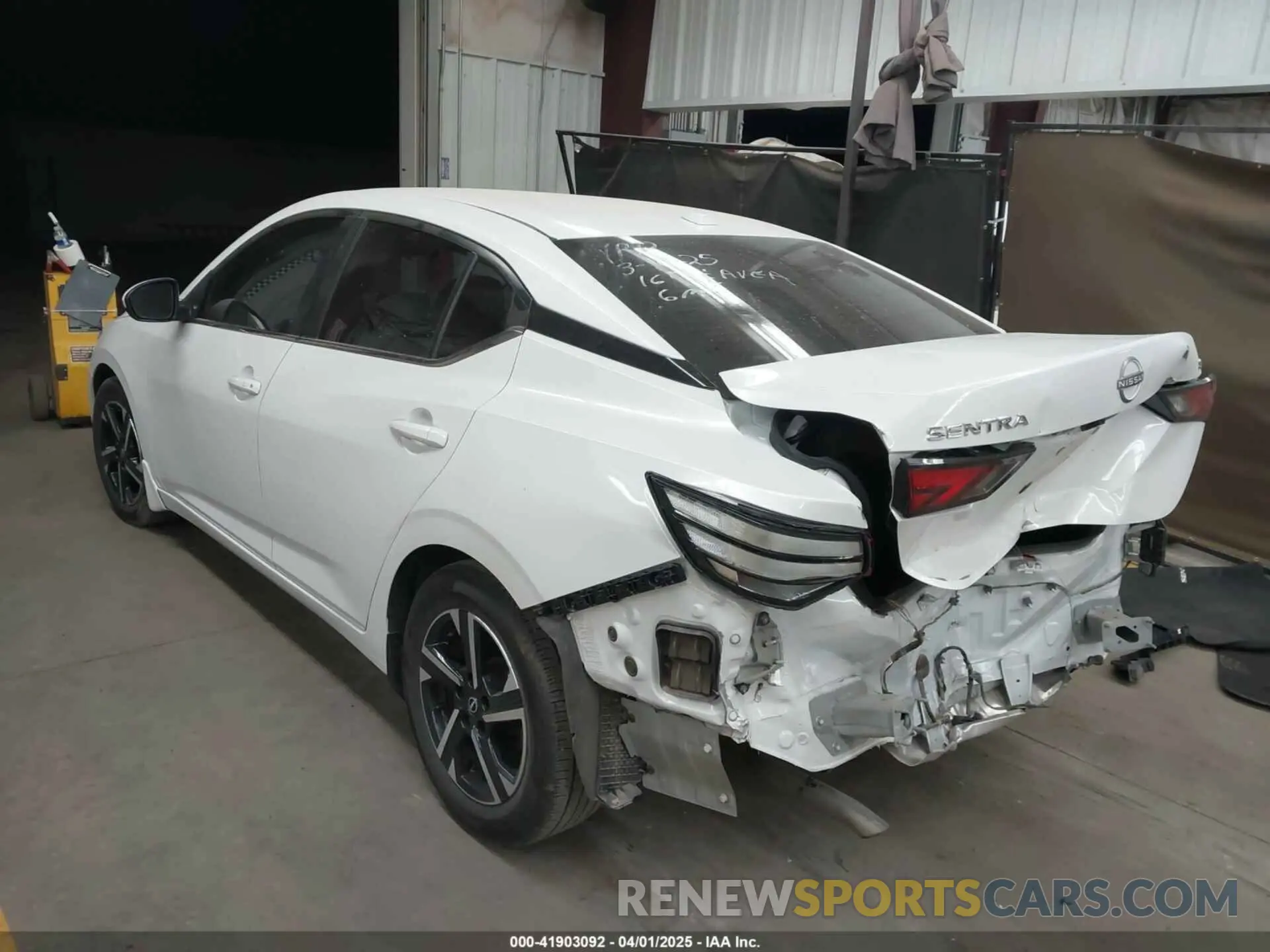 3 fotografías del automóvil dañado 3N1AB8CV3RY257146 NISSAN SENTRA 2024
