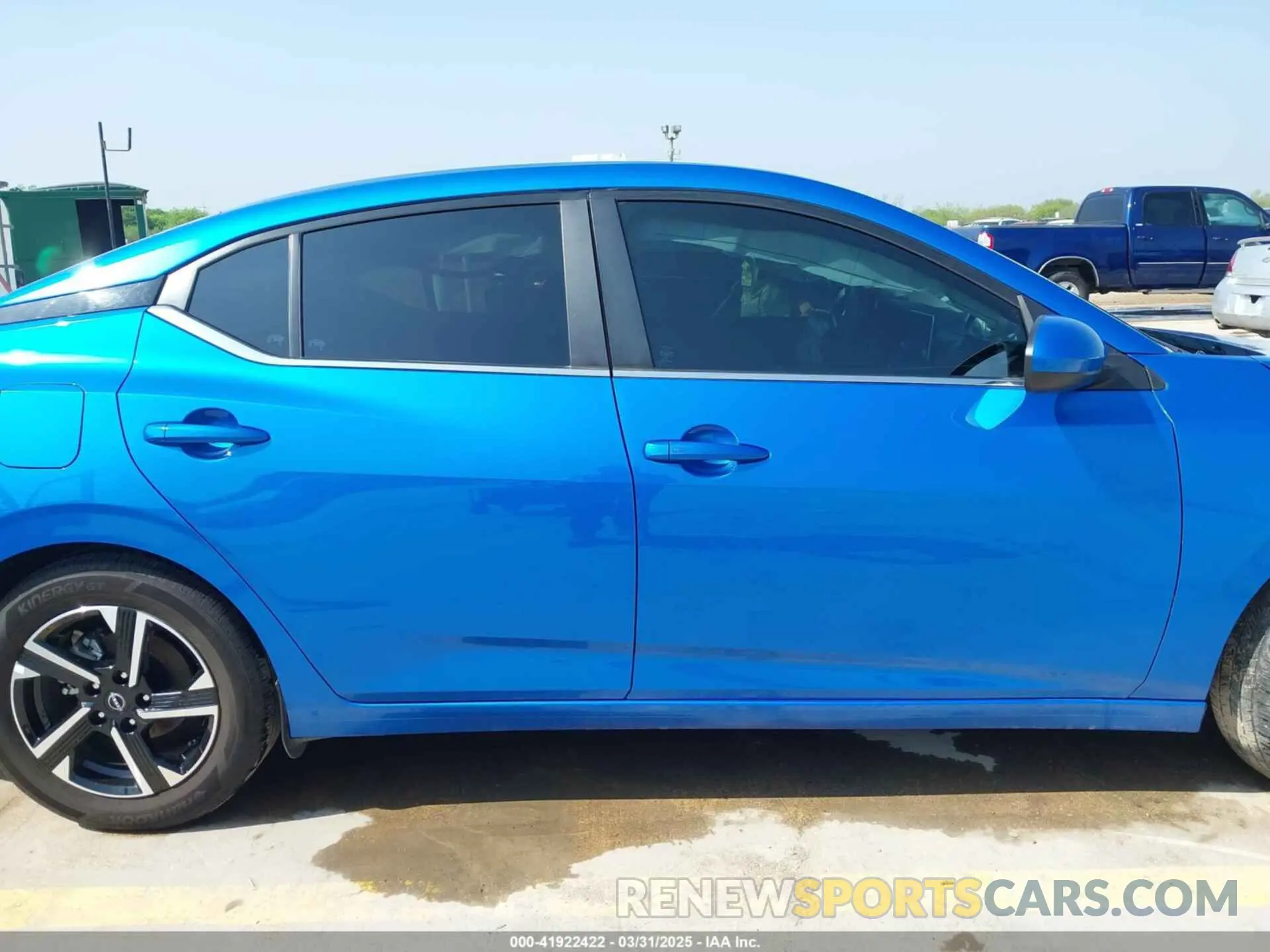 13 fotografías del automóvil dañado 3N1AB8CV3RY282385 NISSAN SENTRA 2024