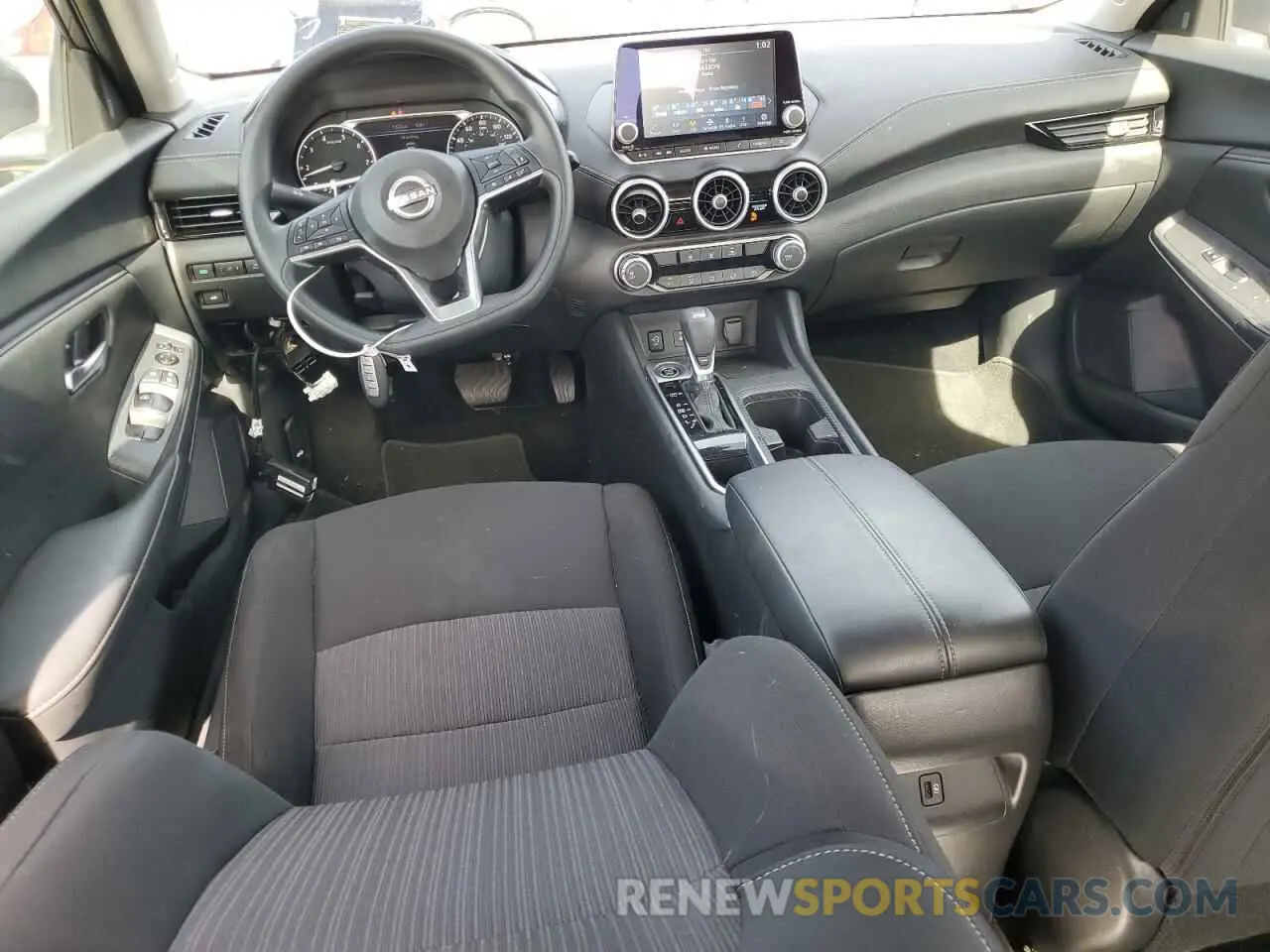 8 fotografías del automóvil dañado 3N1AB8CV3RY306412 NISSAN SENTRA 2024