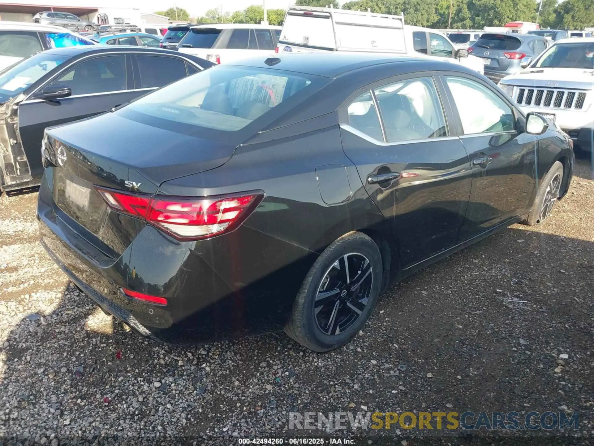 4 fotografías del automóvil dañado 3N1AB8CV3RY346926 NISSAN SENTRA 2024