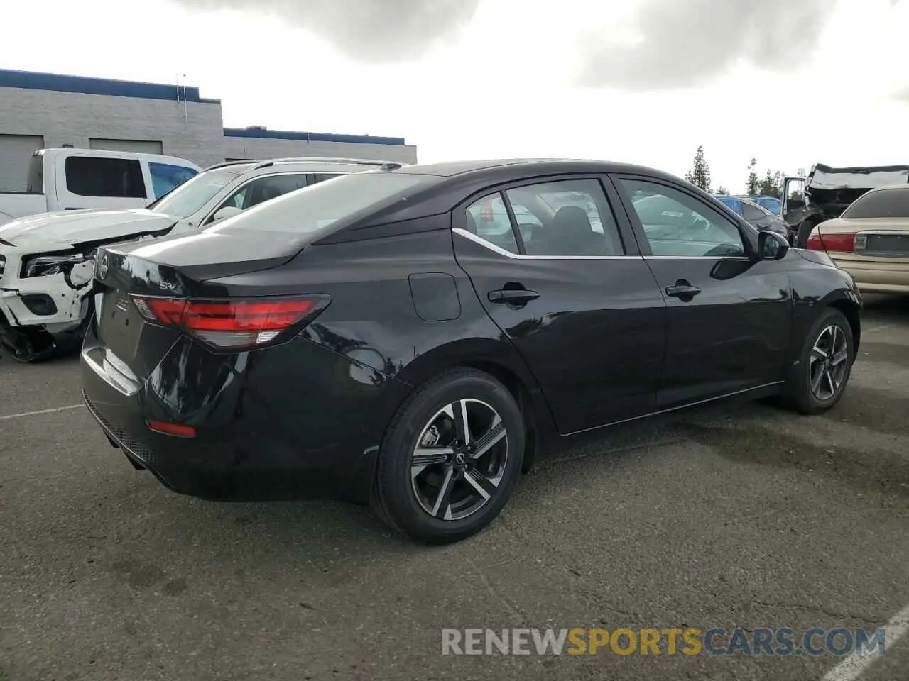 3 fotografías del automóvil dañado 3N1AB8CV3RY359918 NISSAN SENTRA 2024